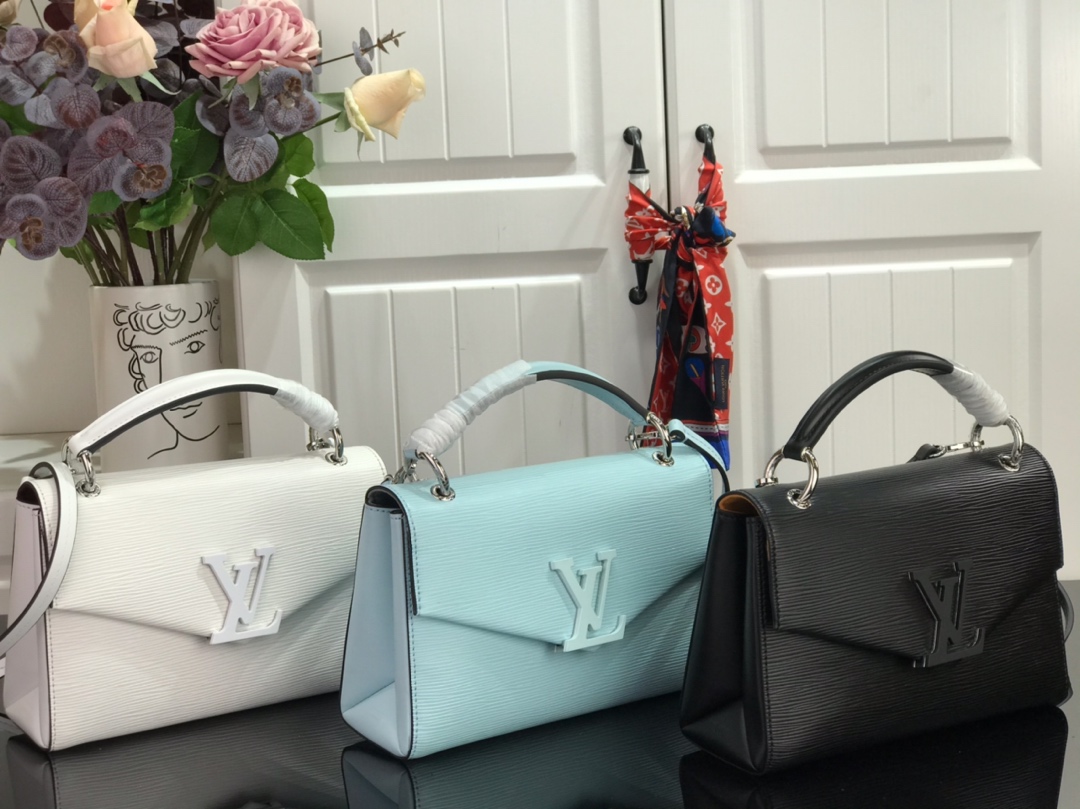 Louis Vuitton LV Grenelle Bags Handbags Epi Pochette M55977
