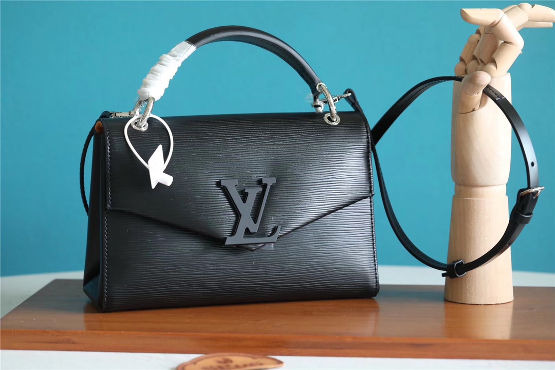 Louis Vuitton LV Grenelle Handbags Messenger Bags Top Quality Designer Replica
 Black Women Epi Pochette M55977