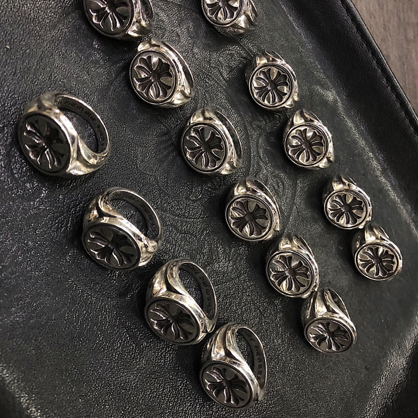 Chrome Hearts 新款.Chrome hearts 克罗心印章镂刻戒指