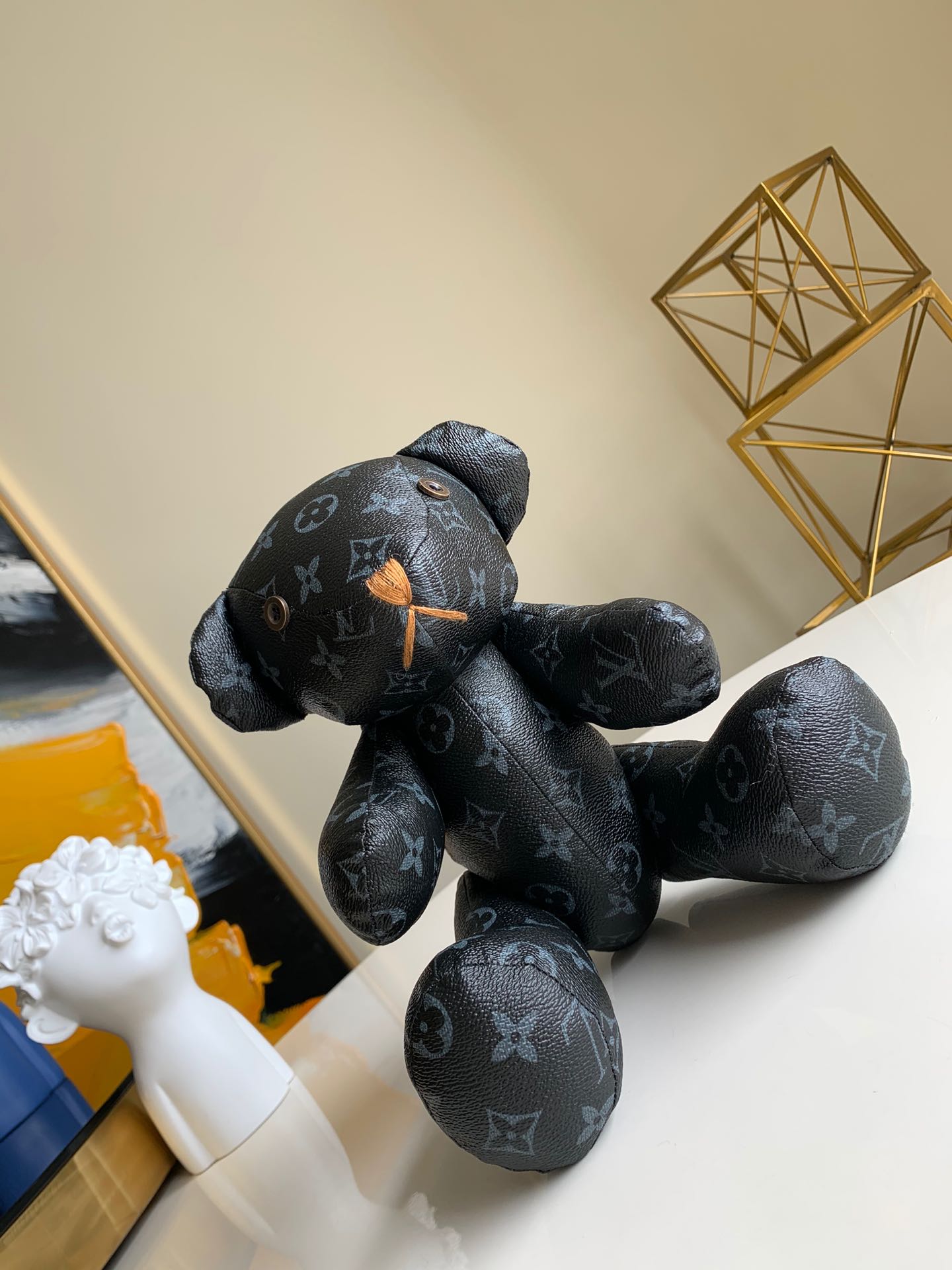 NO:395516,Black Flower Mickey Doll.,LV【Original Skin】,louis vuitton19860909黑花米奇公仔 .,LV【原厂皮】,louis vuitton,Bag