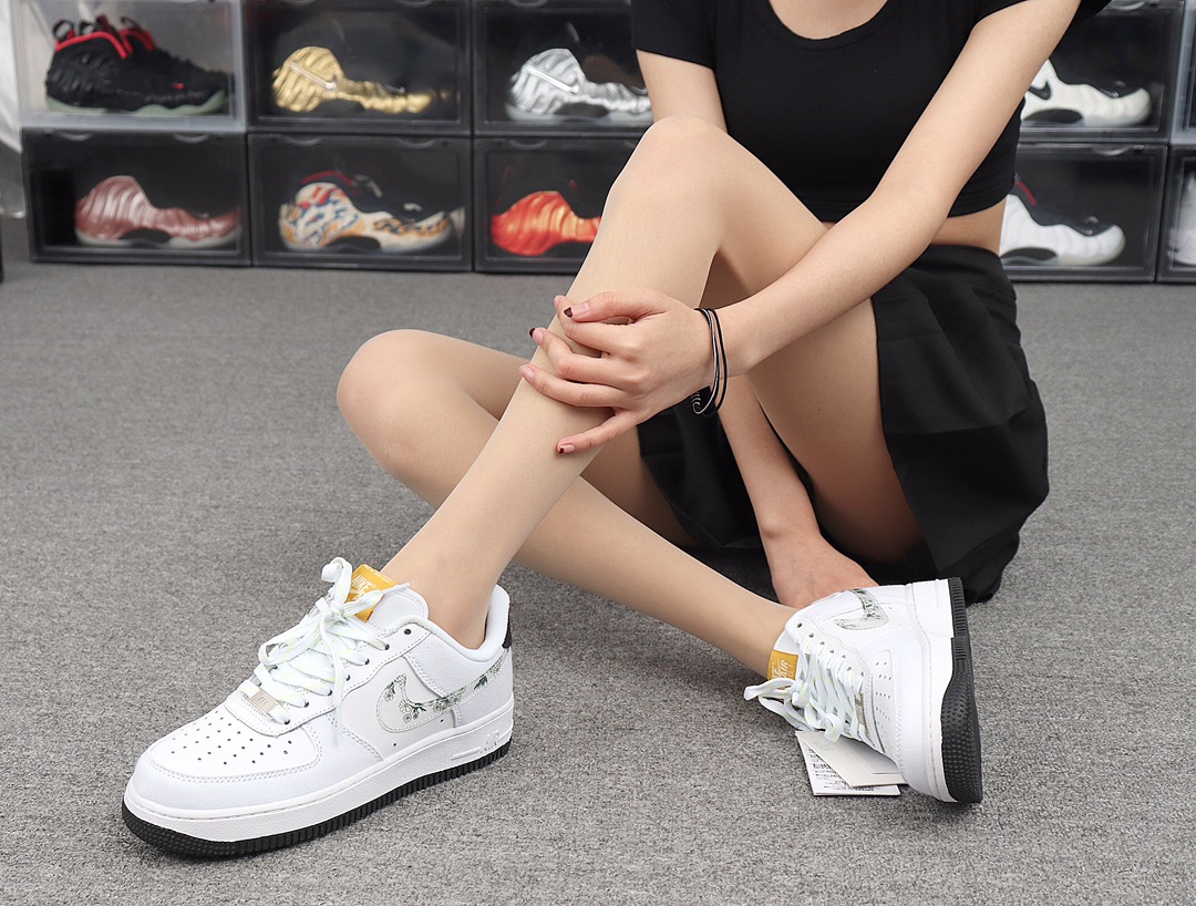 220 Nike Air Force 1 CW5859-100“Daisy Pack”小雏菊 AF1 真标原盒 空军一号 模特上脚图