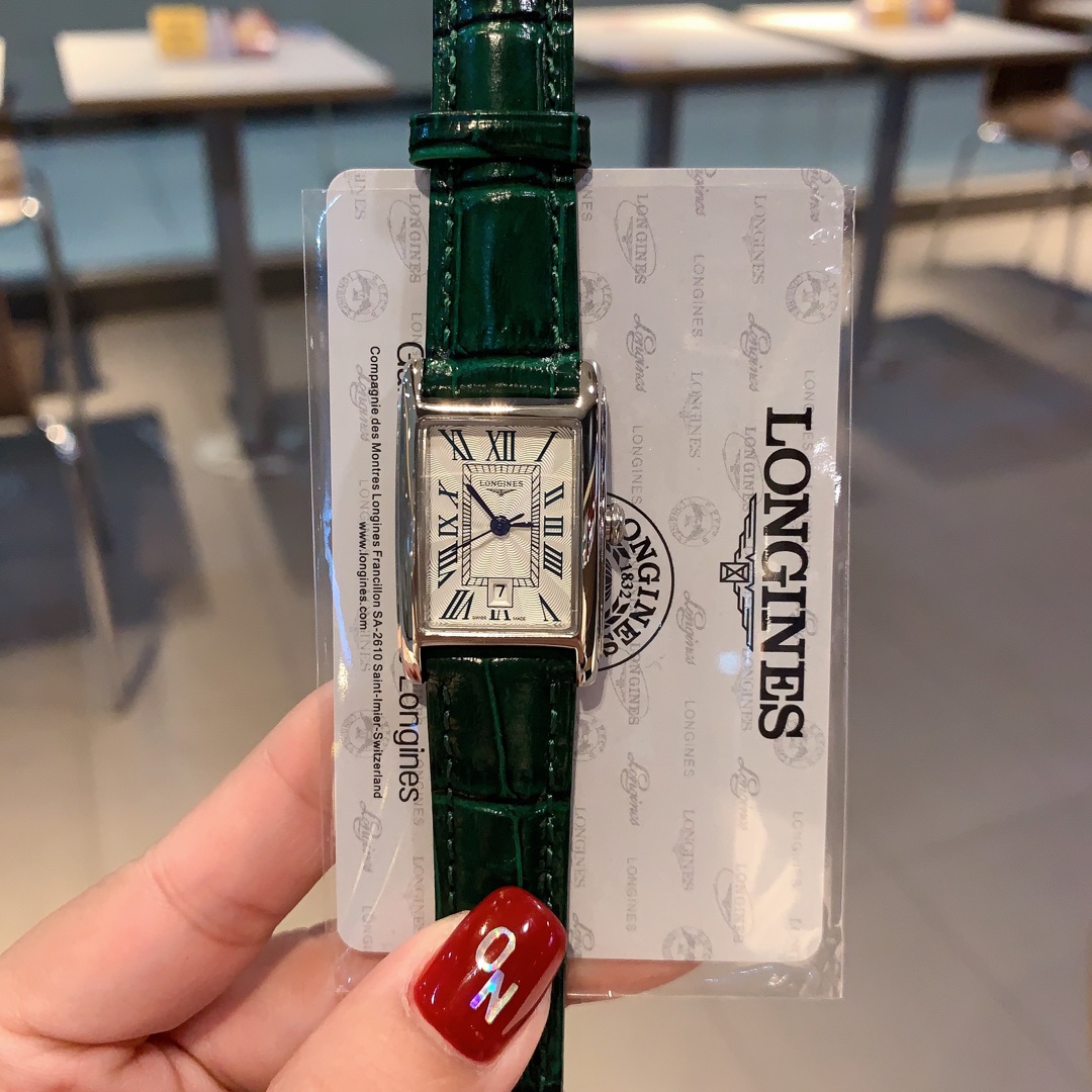 K0  浪琴 Longines 超好看的小红表浪琴  Longines 戴卓维纳系列 精致两针半女士腕表 搭配精准进口石英机芯 316精钢表带 直径33*22mm厚7m