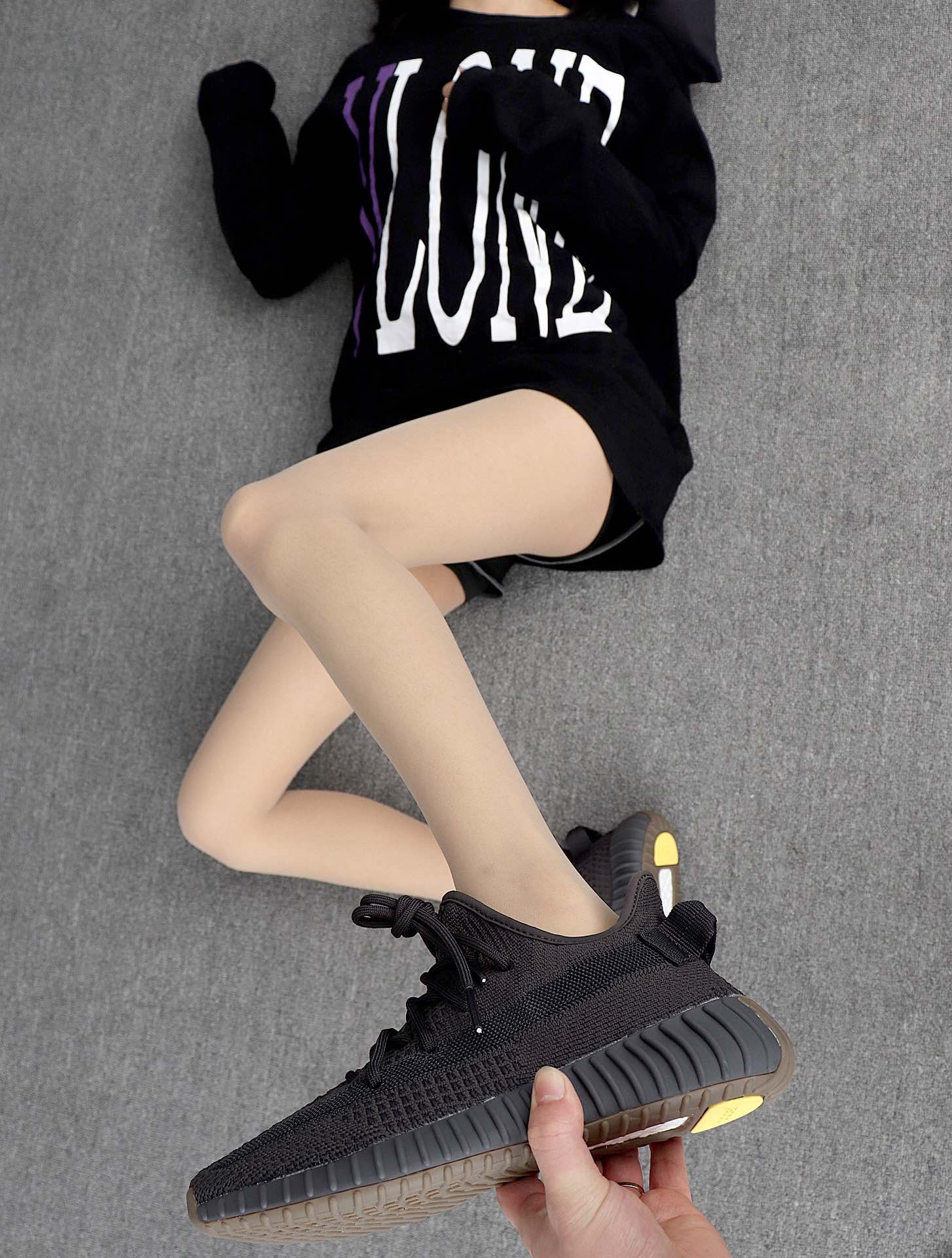 180  Adidas Yeezy Boost 350V2 FY4176 黑生胶 椰子2代