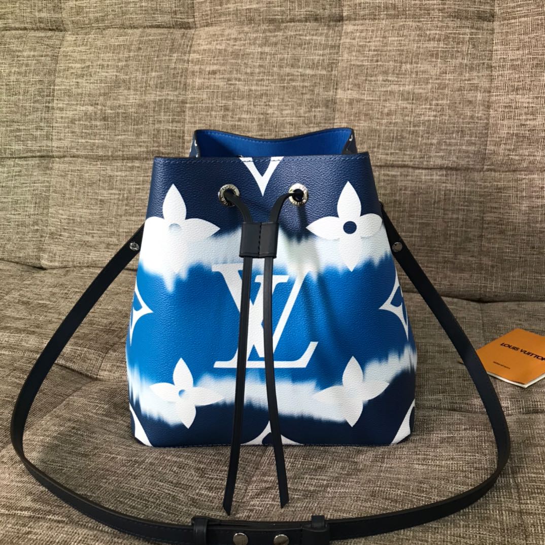 Louis Vuitton LV NeoNoe Bucket Bags Blue Monogram Canvas Spring/Summer Collection M45126