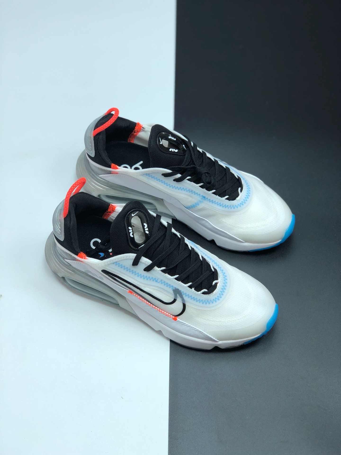 150 公司级 Nike Air Max 2090 气垫跑步鞋 CT7695 009