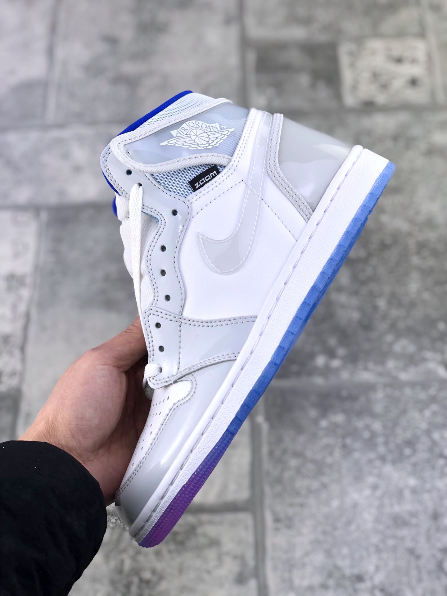 150 真标半码Air Jordan 1 High Zoom R2T “Racer Blue”灰白渐变