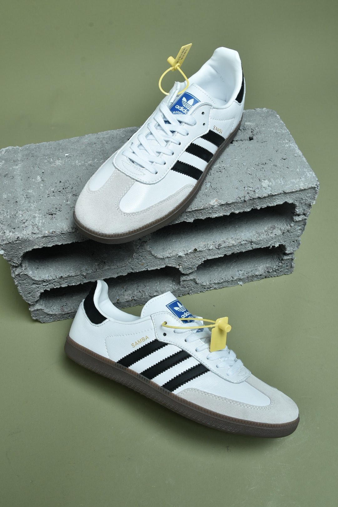 170 三叶草adidas Originals Samba OG桑巴舞系列绅士德训足球百搭皮革板鞋“皮革白灰黑焦糖底”B75806