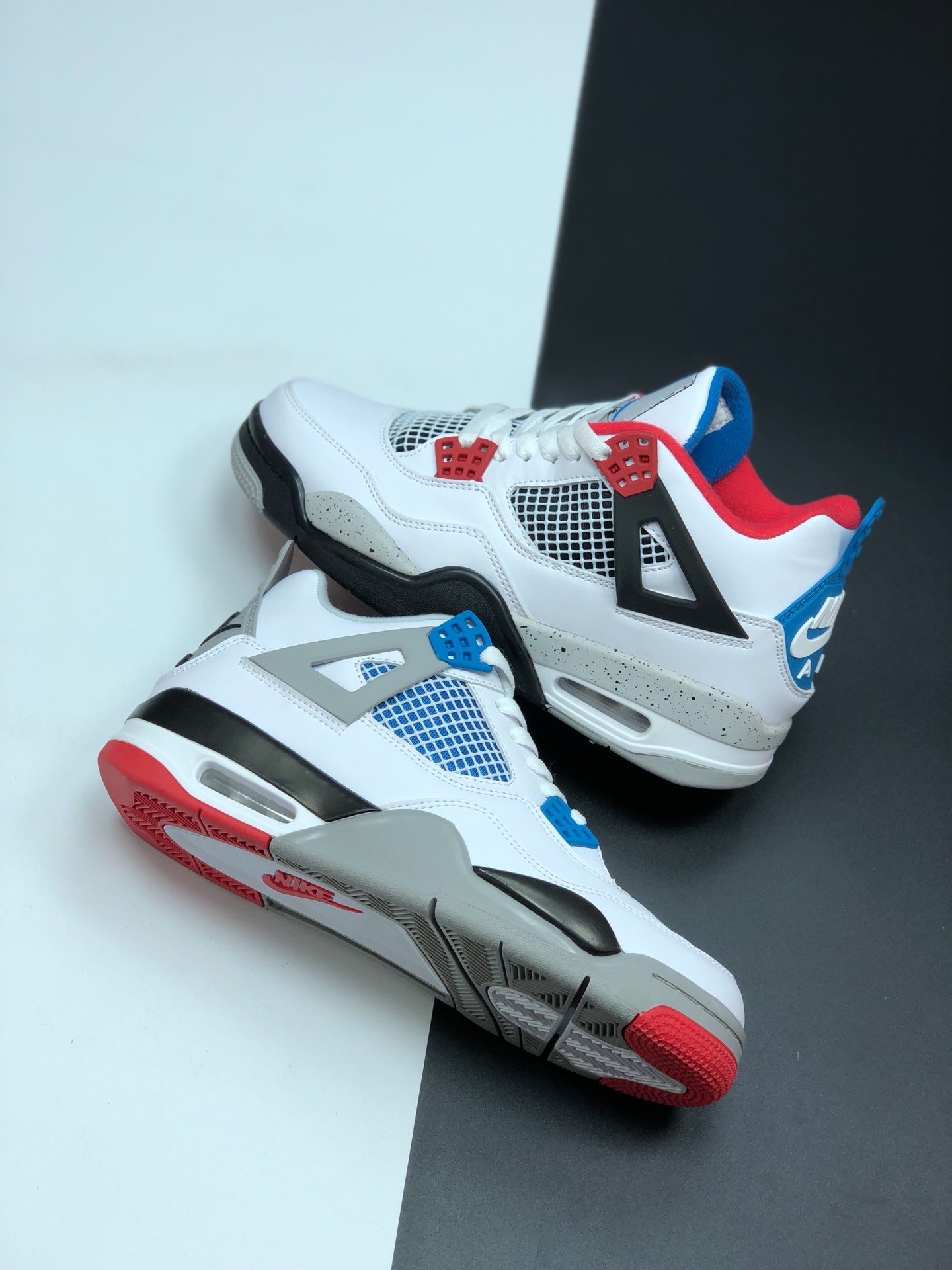 130 CI1184-146  Air Jordan 4 “What The” 乔丹4代红蓝鸳鸯  将每双经典 OG 的配色元素集于一身