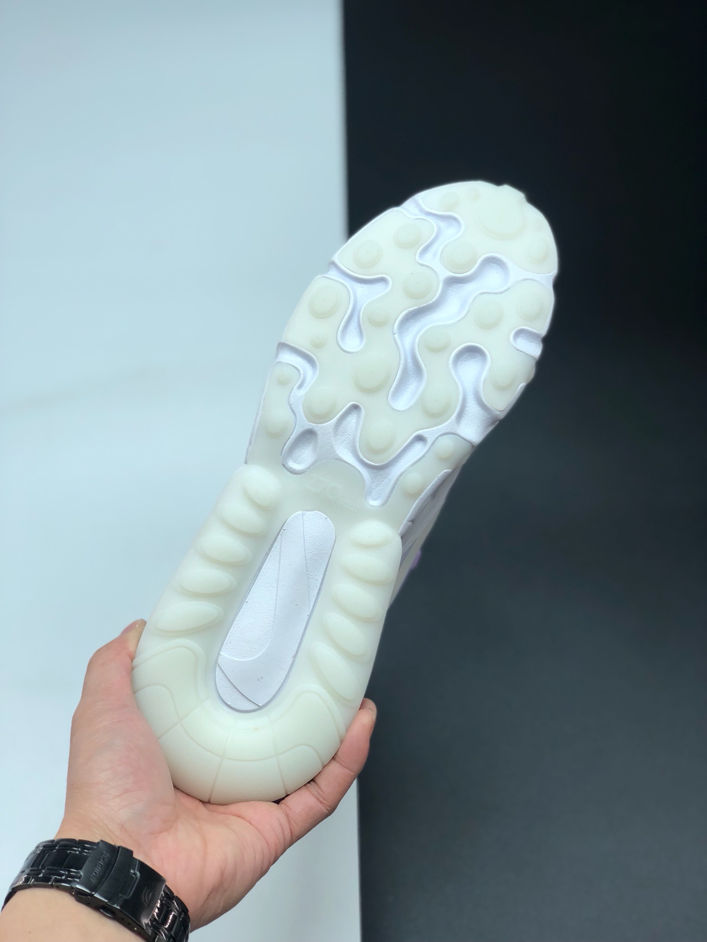 150 耐克 Nike React Air Max 270 系列 机能半气垫跑步鞋 CI3866-002