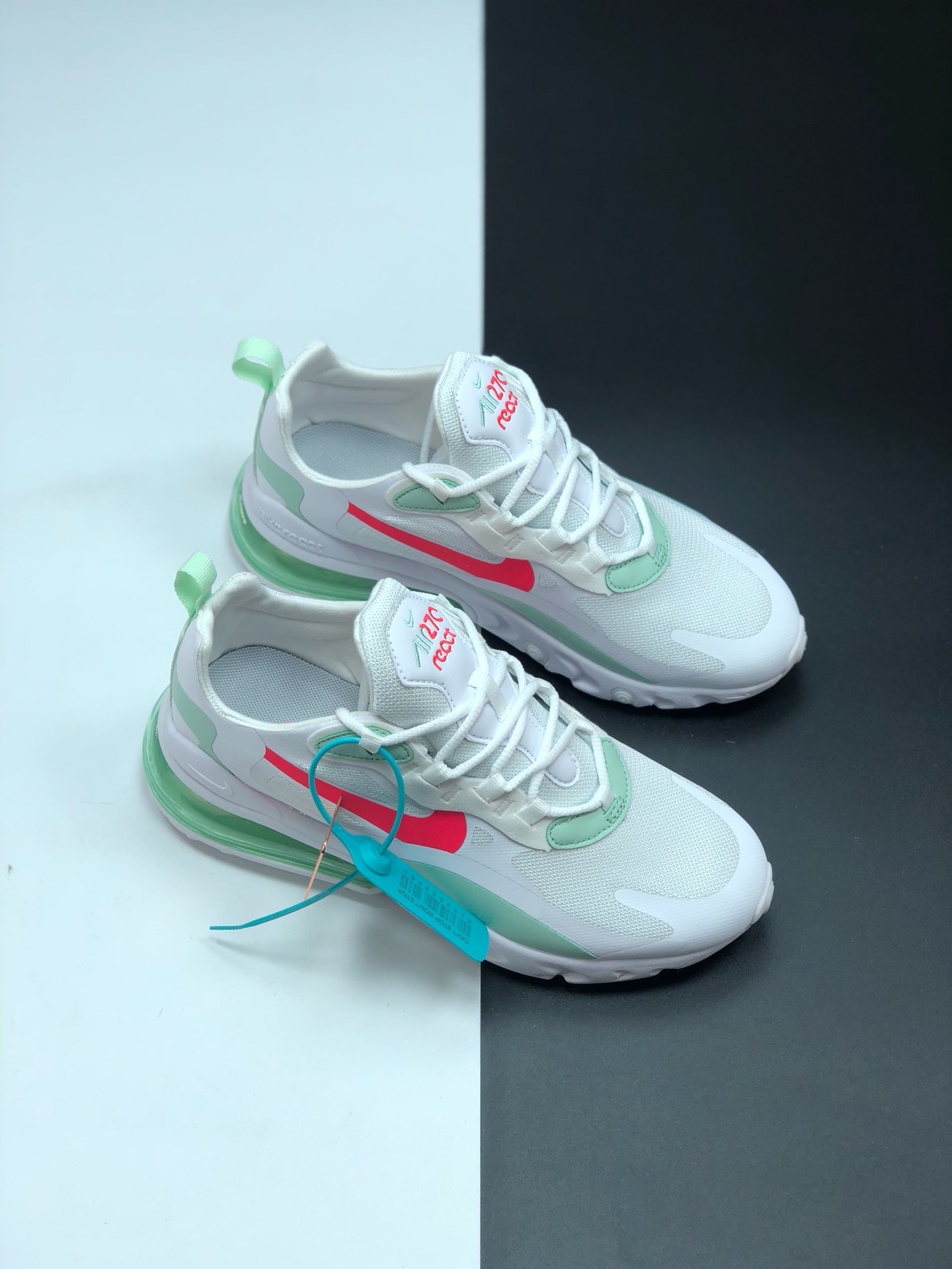150 耐克 Nike React Air Max 270 系列 机能半气垫跑步鞋 CI3866-002