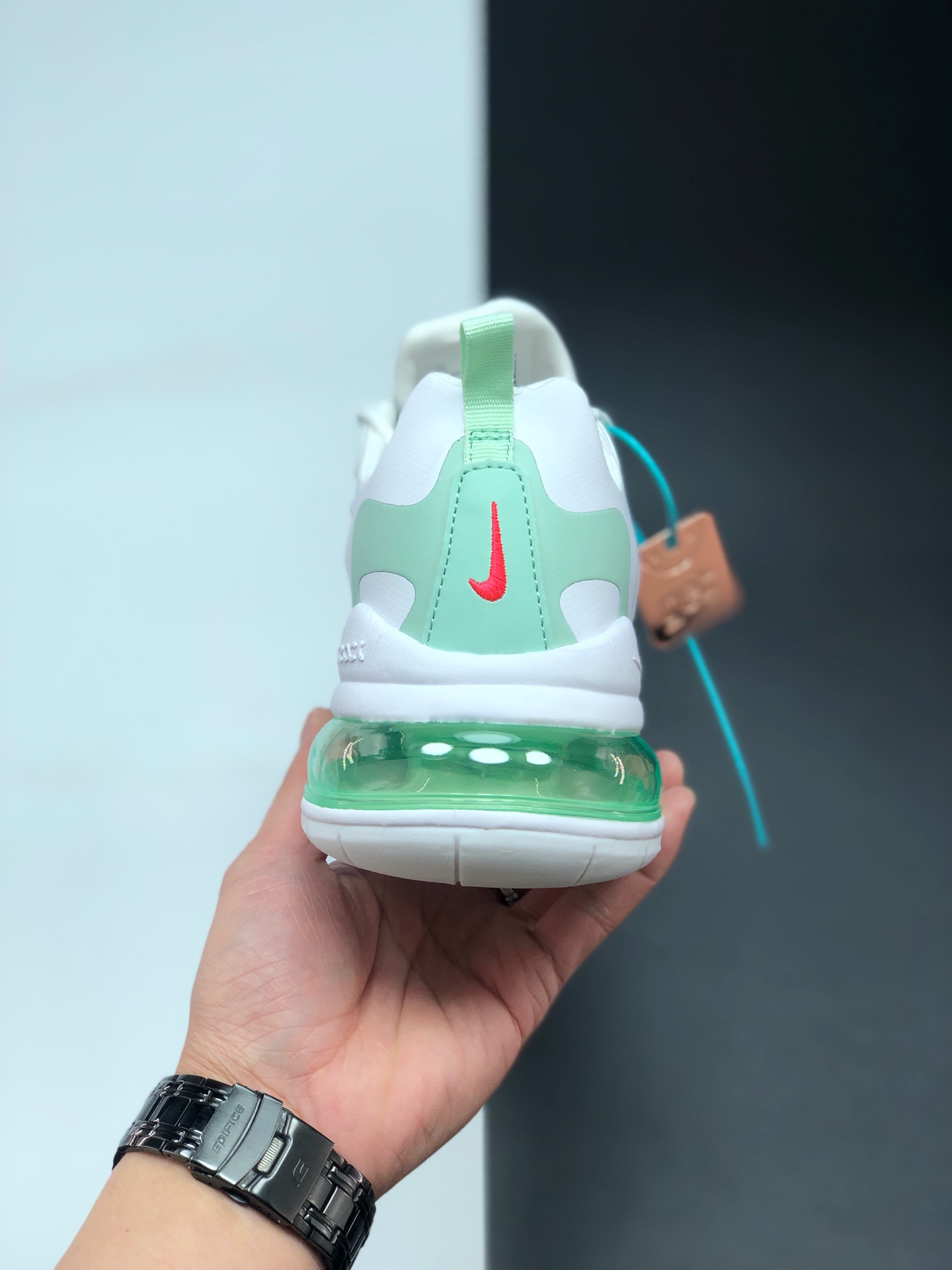 150 耐克 Nike React Air Max 270 系列 机能半气垫跑步鞋 CI3866-002