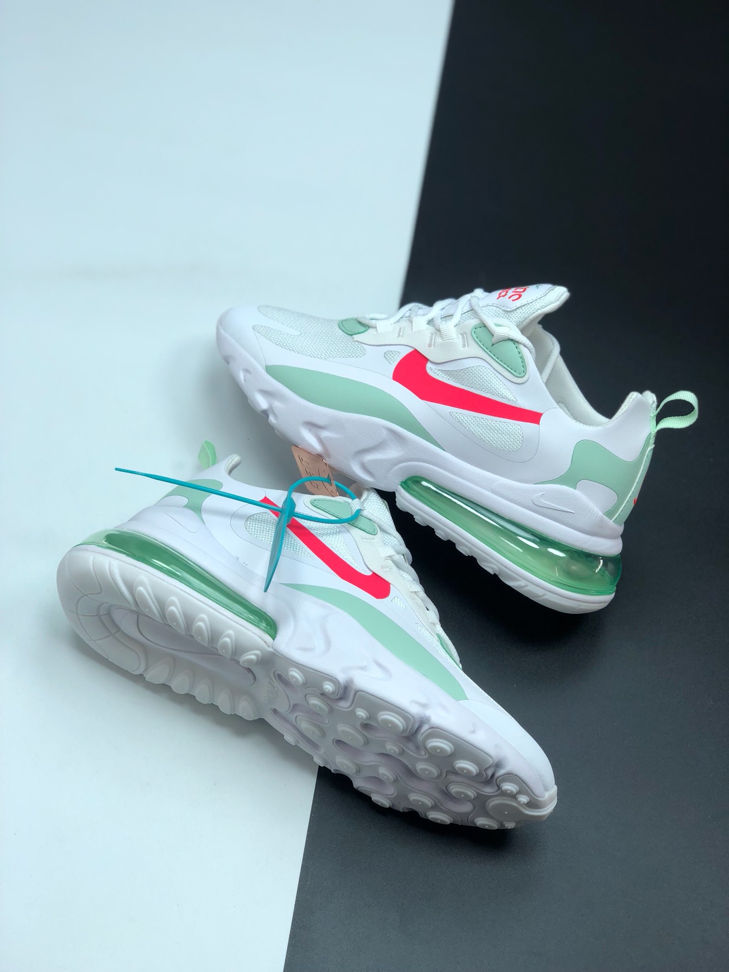 150 耐克 Nike React Air Max 270 系列 机能半气垫跑步鞋 CI3866-002