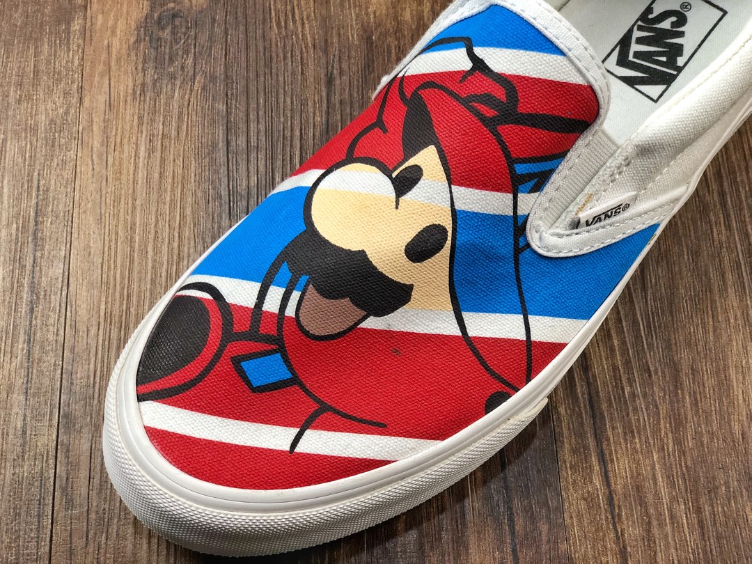 150 一脚蹬Super Mario Bros. x Vans联名纪念系列