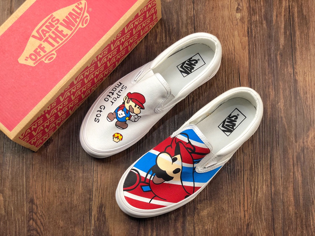 150 一脚蹬Super Mario Bros. x Vans联名纪念系列