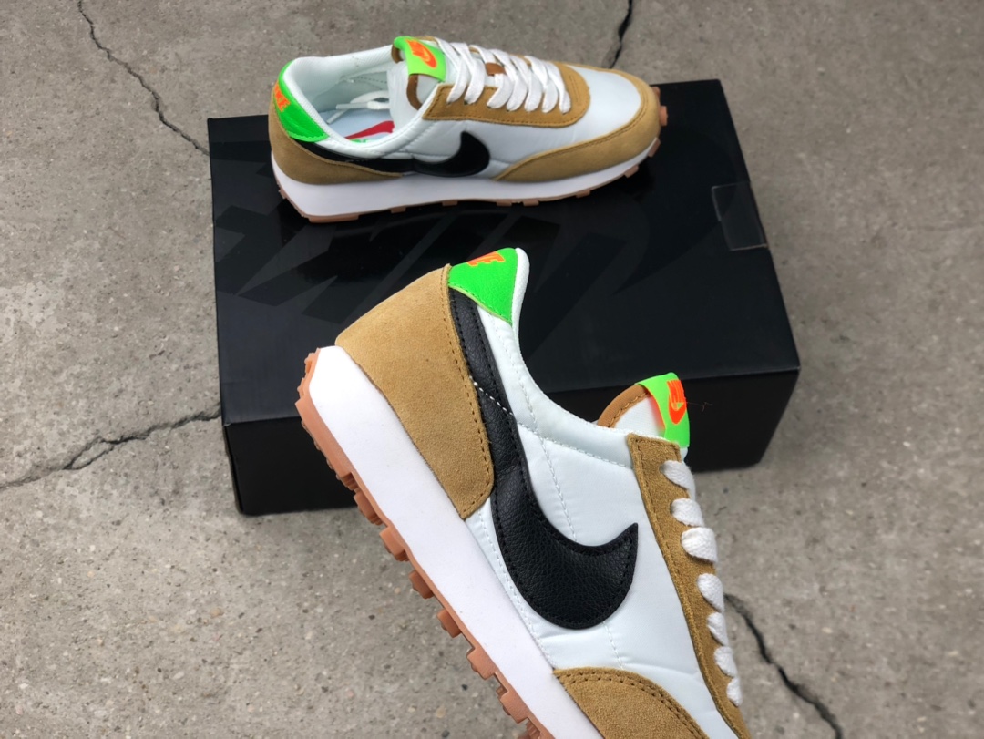 130 正确黑盒 Nike Daybreak SP华夫网面复古跑鞋  原装版 黑盒装 官方一致 CK2351-700