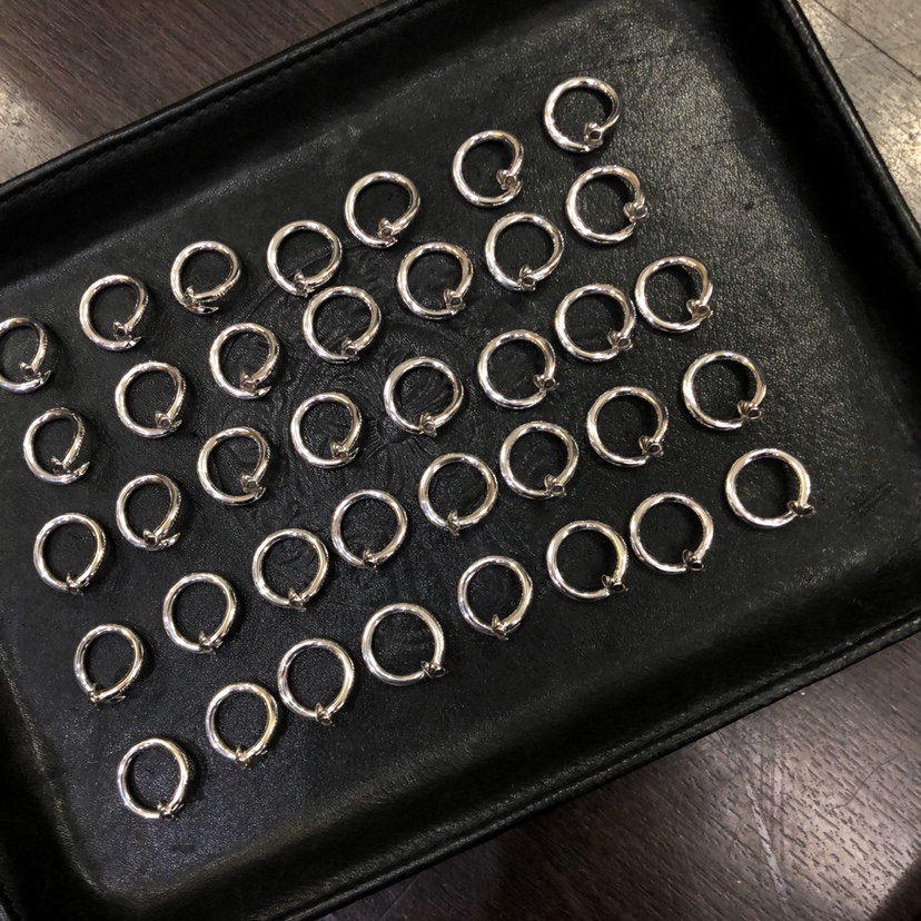 Chrome Hearts 开版 认准独家拍摄 （MZ）克罗心Chrome hearts 圆头钉子戒指