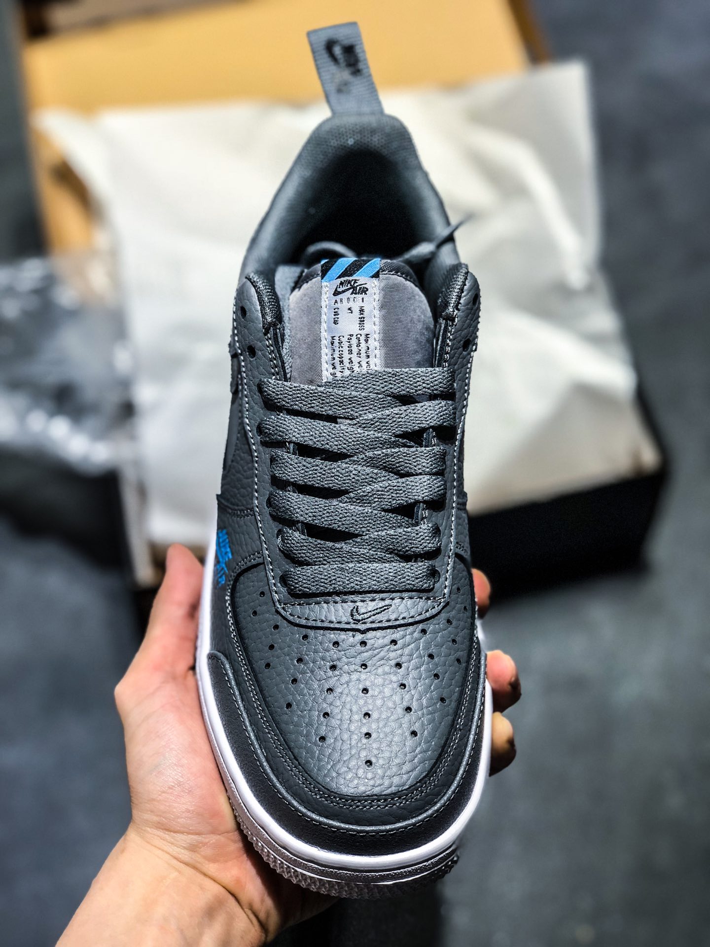 p220 公司级Air Force 1 Low ’07 空军一号低帮百搭休闲运动板鞋CV3039-001