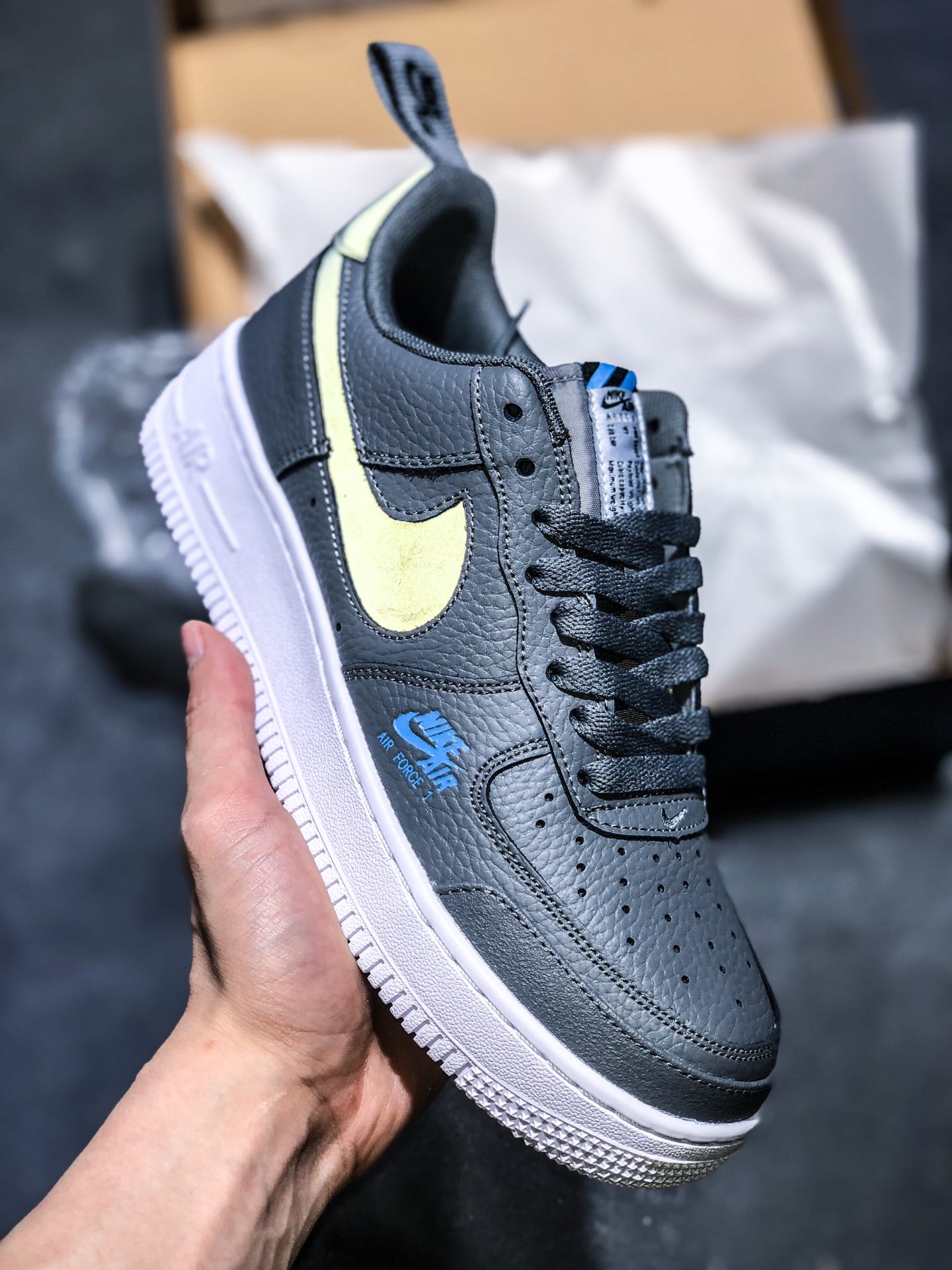 p220 公司级Air Force 1 Low ’07 空军一号低帮百搭休闲运动板鞋CV3039-001