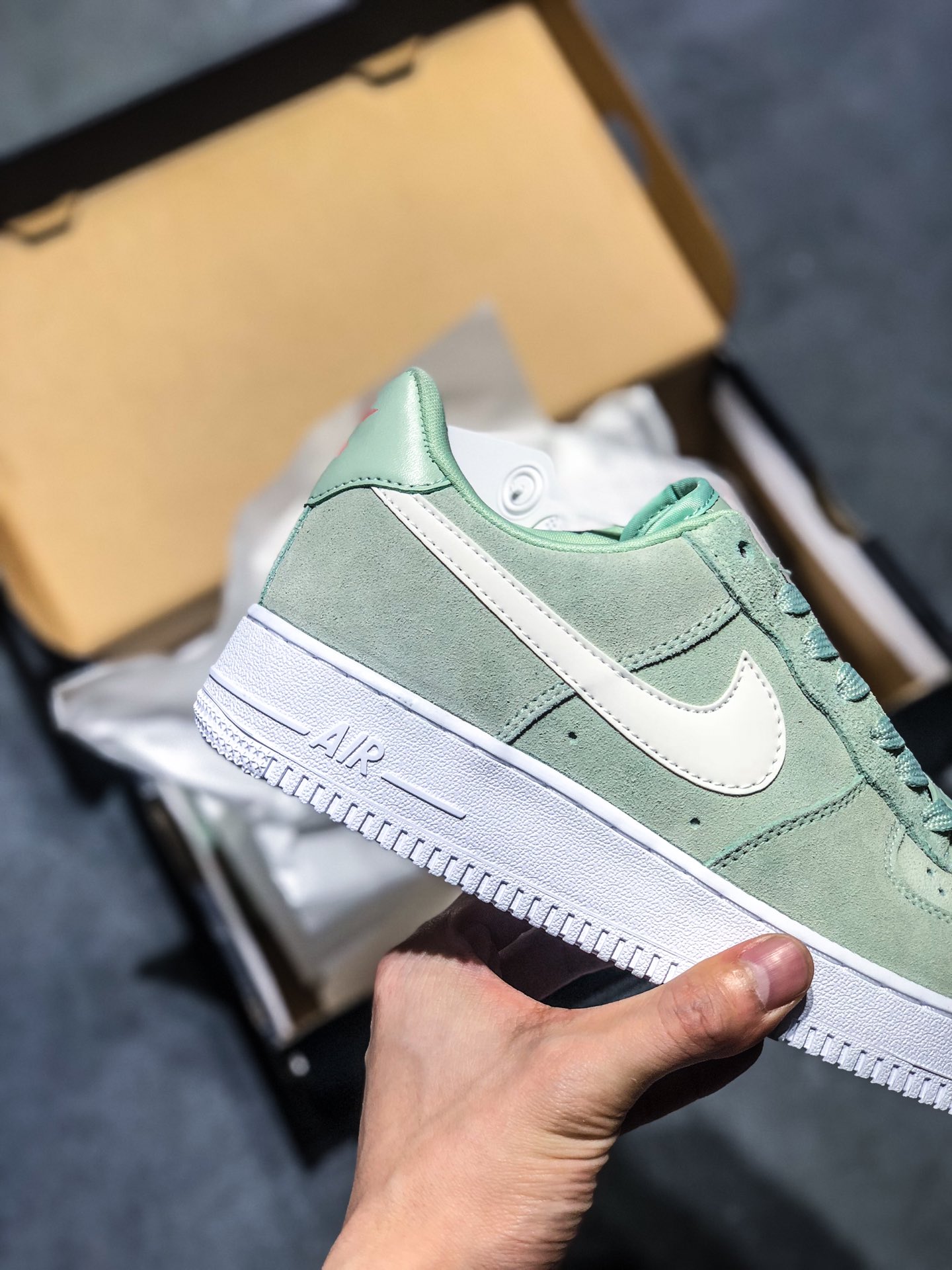 p220 NK Air Force 1 Low 霜绿 空军一号低帮百搭休闲运动板鞋 CV3026-300