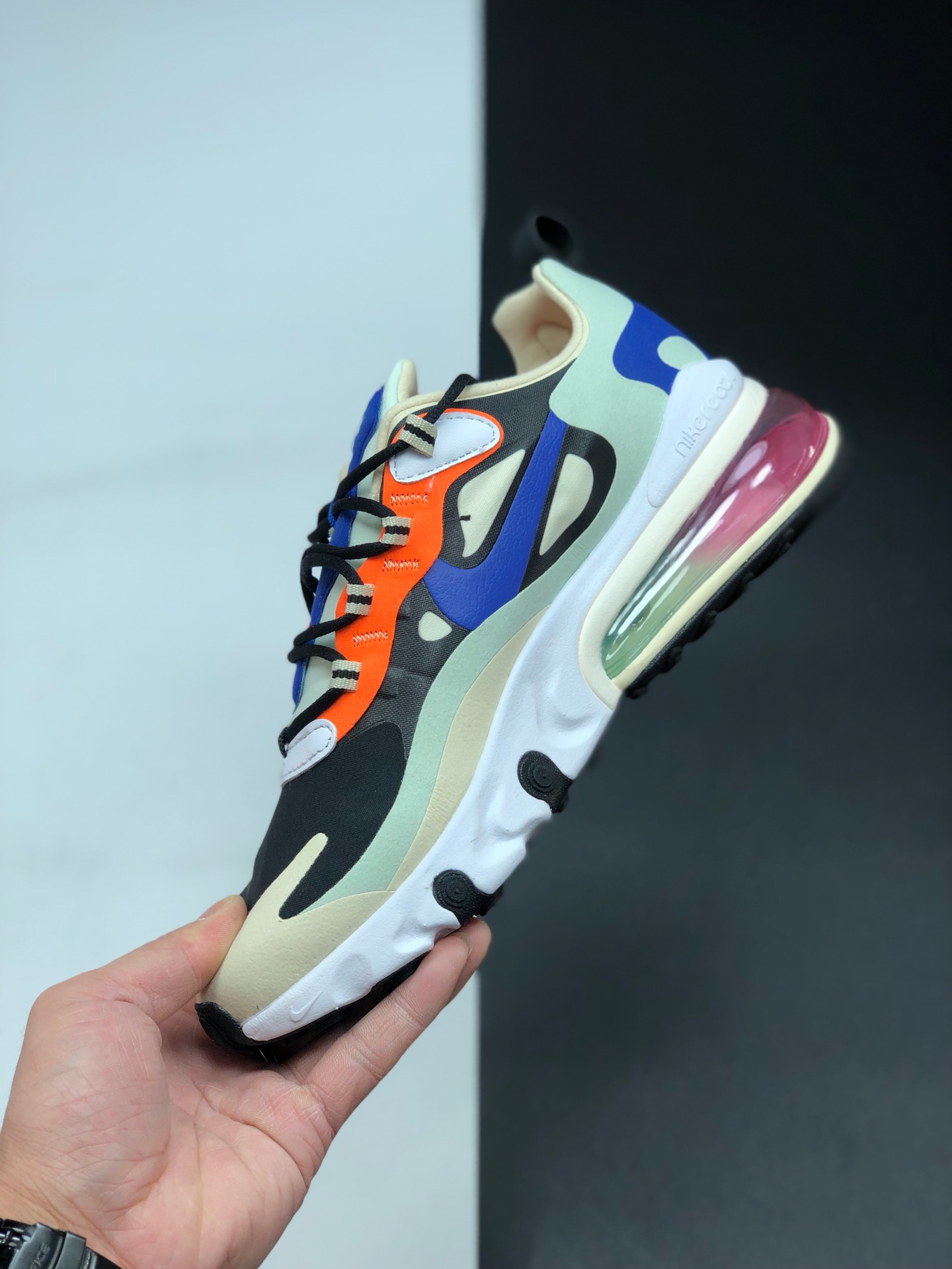 150 公司 新级 配色  耐克 Nike React Air Max 270 高桥盾 纱网 系列 机 半能 气垫跑步鞋 AO4971 601