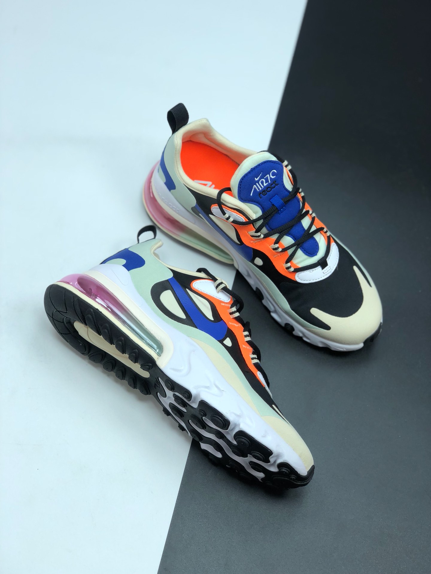 150 公司 新级 配色  耐克 Nike React Air Max 270 高桥盾 纱网 系列 机 半能 气垫跑步鞋 AO4971 601