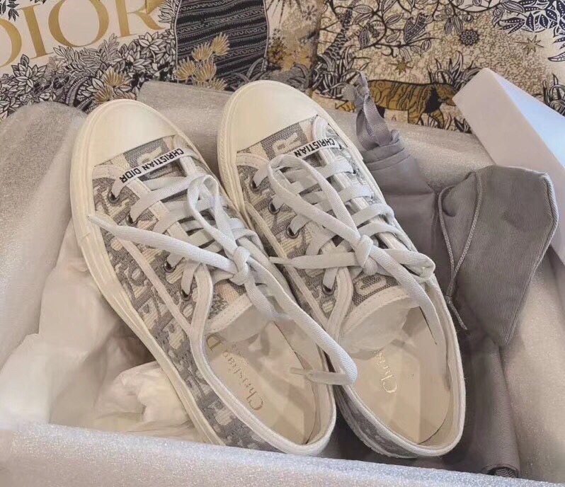 NO:165617,Foot pictures, casual shoes/sports shoes, sneakers19860909上脚图,休闲鞋/运动鞋,sneakers,Women's Shoes