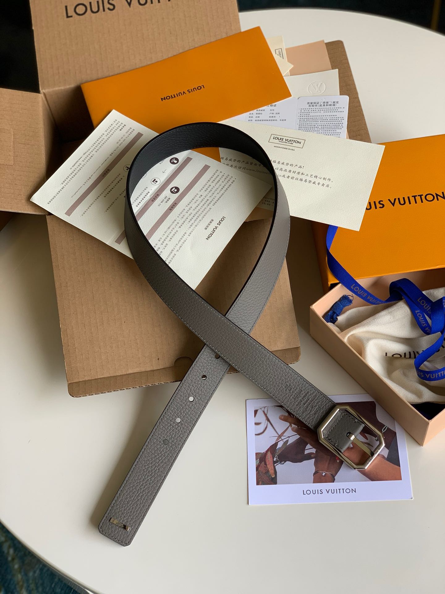 NO:395724,[Exclusive real-life donkey belt] STAPLES 35mm double-sided imported togo lychee pattern calf leather belt, all-steel octagonal pin buckle available on both sides.,LV [original leather],louis vuitton,louis vuitton,louis vuitton,louis vuitton,cowhide19860909【独家实拍驴家腰带】STAPLES 35mm双面进口togo荔枝纹小牛皮腰带 全钢八角针扣搭配双面可用 .,LV【原厂皮】,louis vuitton,louis vuitton,louis vuitton,cowhide,Bag