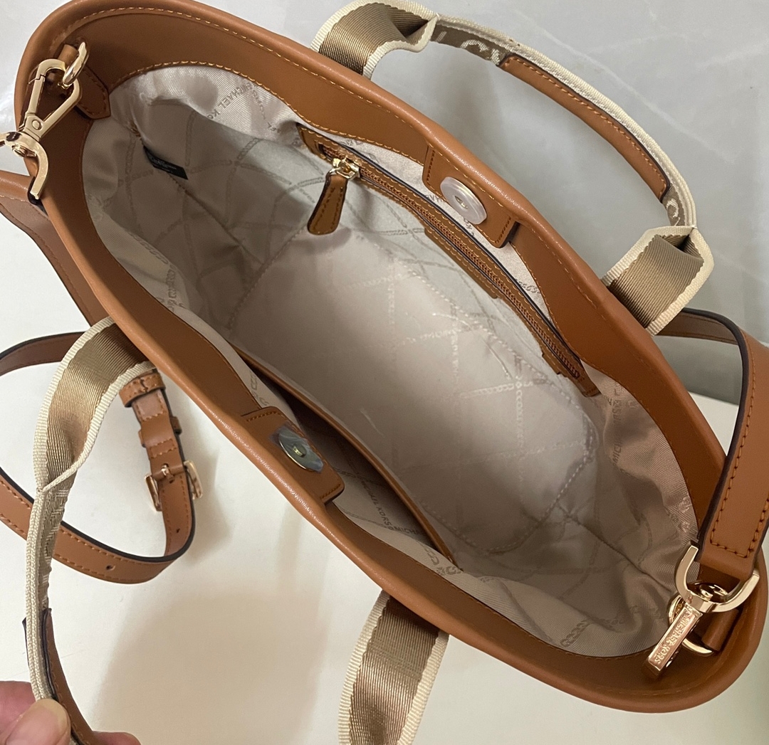 Michael Kors 新款独家小号耳朵购物袋