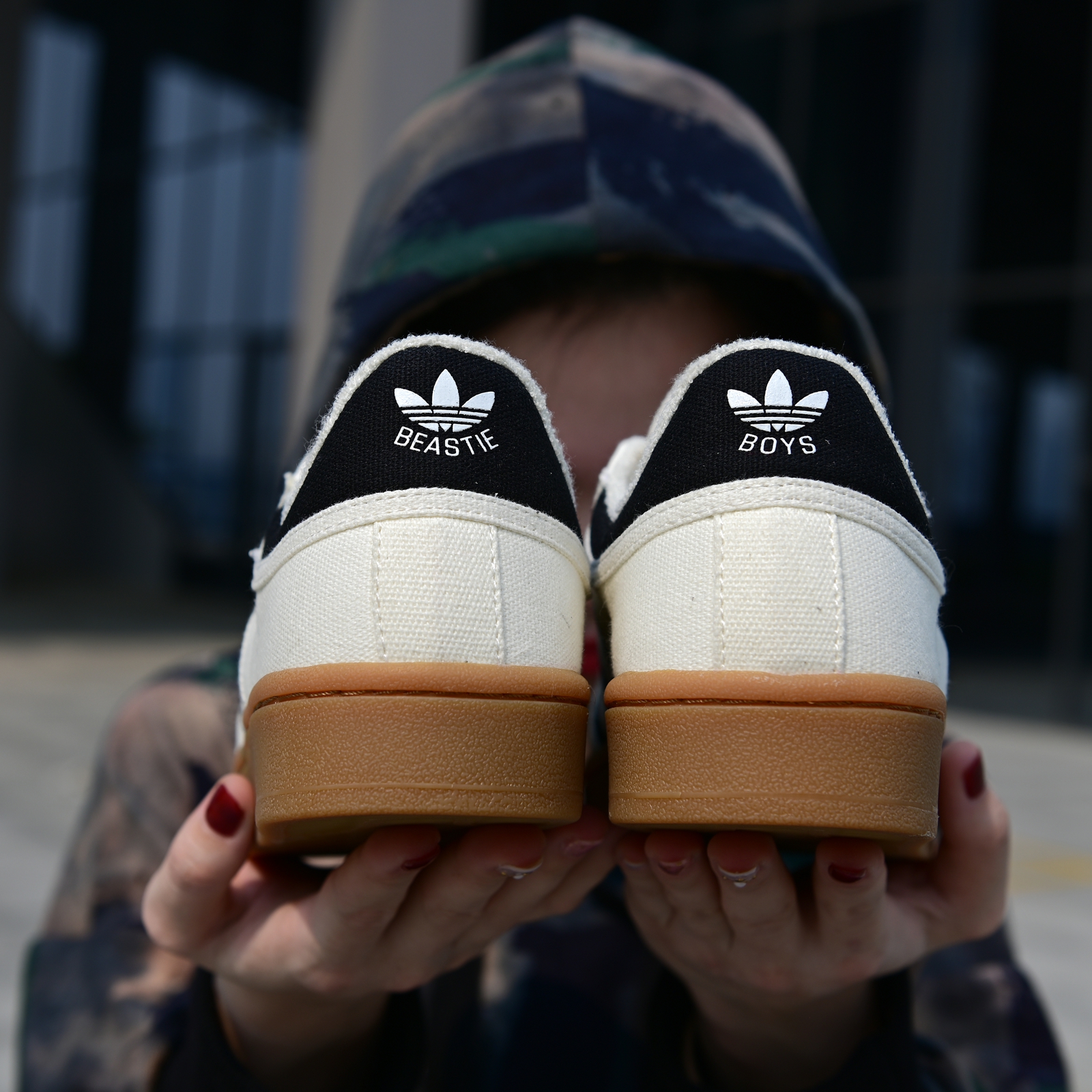 120 adidas Americana Beastie Boys野兽男孩乐队联名男板鞋