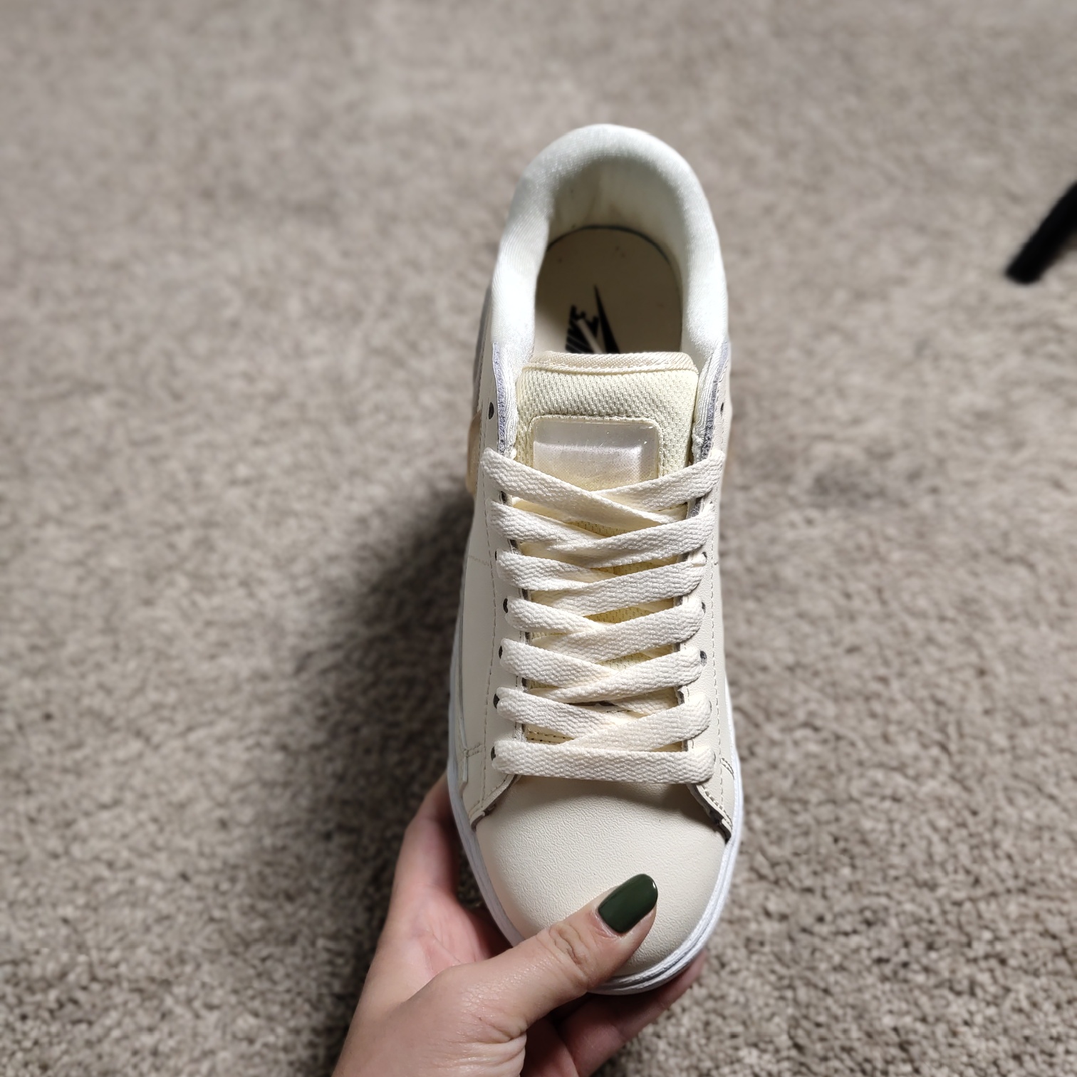 90<br />公司级原单<br /> Nike BLAZER LOW LX 果冻渐变钩闪亮复古休闲板鞋 36 36.5 37.5 38 38.5 39 40