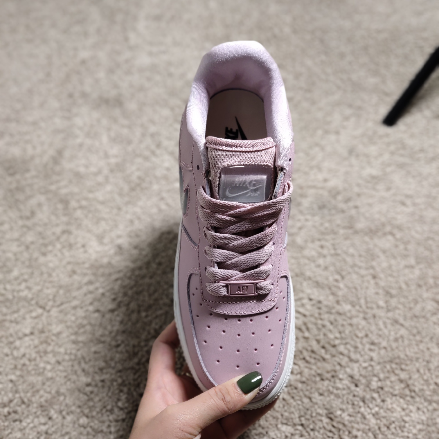 90<br />公司级原单<br />Nike Air Force1 空军一号 果冻渐变钩闪亮复古休闲板鞋 36 36.5 37.5 38 38.5 39 40