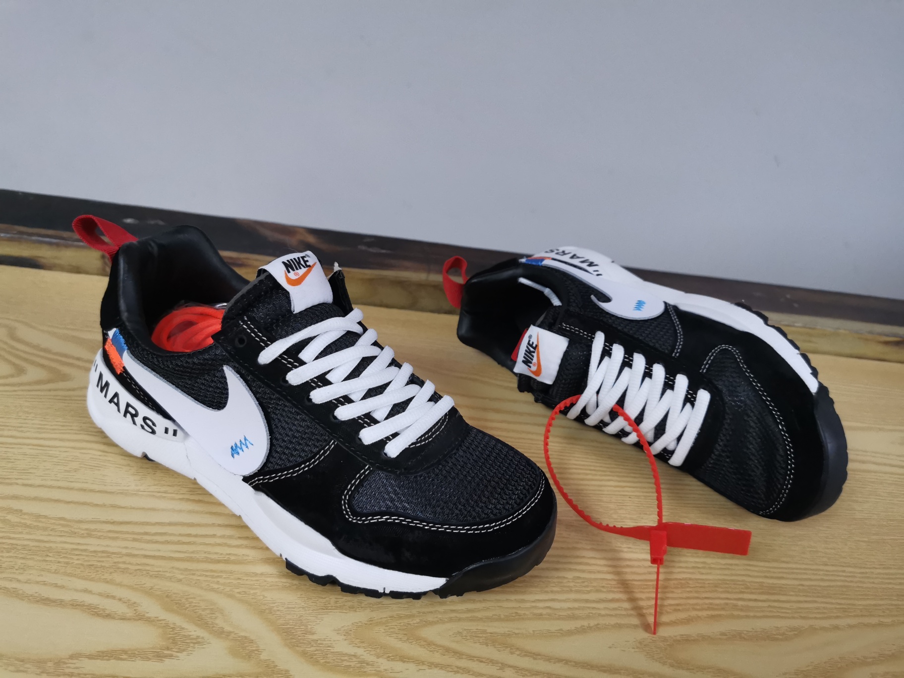110  宇航员联名款<br />Nike Tom Sachs X NikeCraft Mars Yar 宇航员神游太空2.0 联名休闲鞋 <br />SIZE：36 36.5 37.5 38 38.5 39 40 40.5 41 42 42.5 43 44