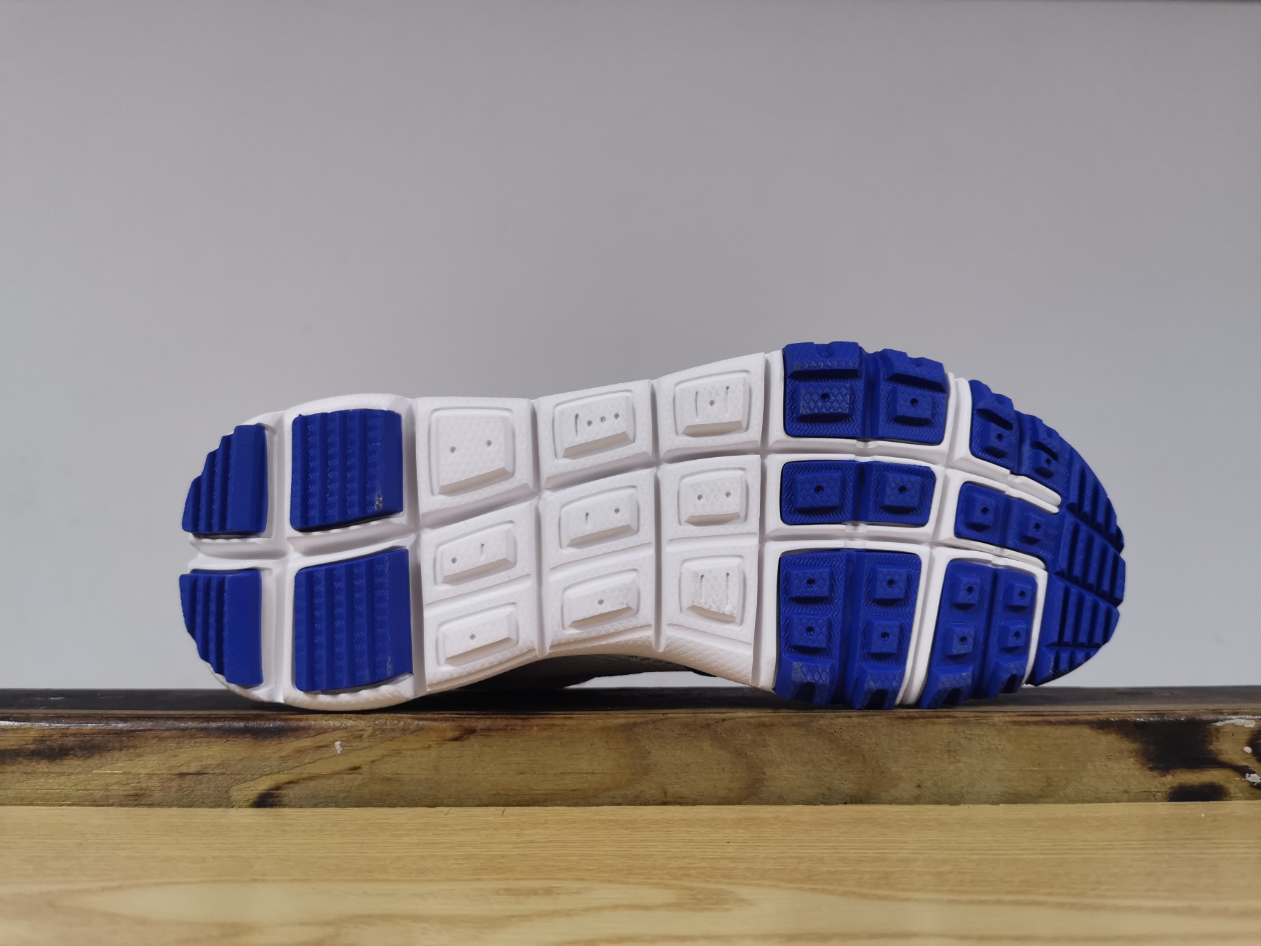 110  宇航员联名款<br />Nike Tom Sachs X NikeCraft Mars Yar 宇航员神游太空2.0 联名休闲鞋 <br />SIZE：36 36.5 37.5 38 38.5 39 40 40.5 41 42 42.5 43 44