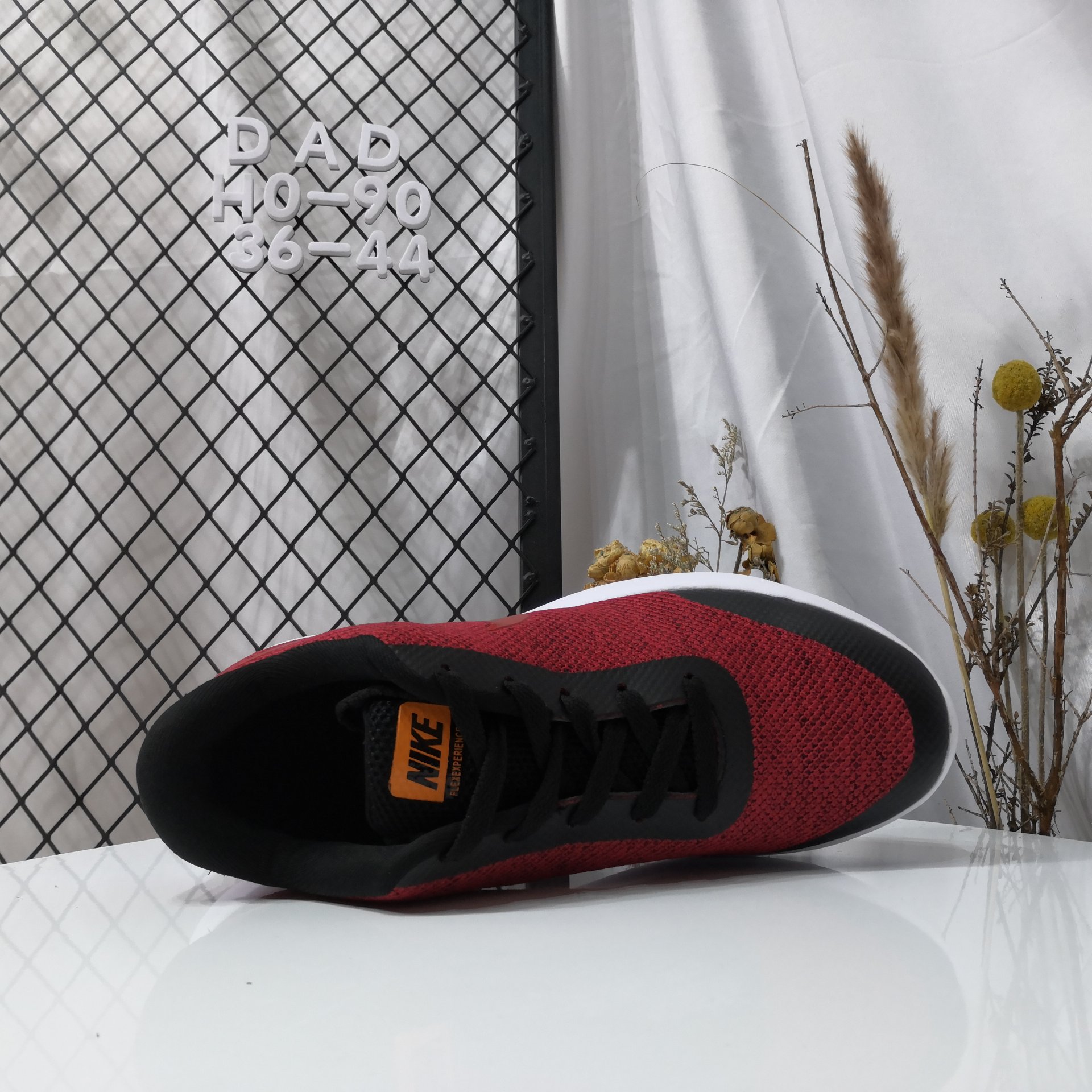 100 支持放店 本地取<br />真标半码 NIKE耐克2019年新款男子FLEX EXPERIENCE RN 7 赤足休闲运动鞋缓震低帮耐磨户外跑步鞋 PCSIZE:36 36.5 37.5 38 38.5 39 40 40.5 41 42 42.5 43 44