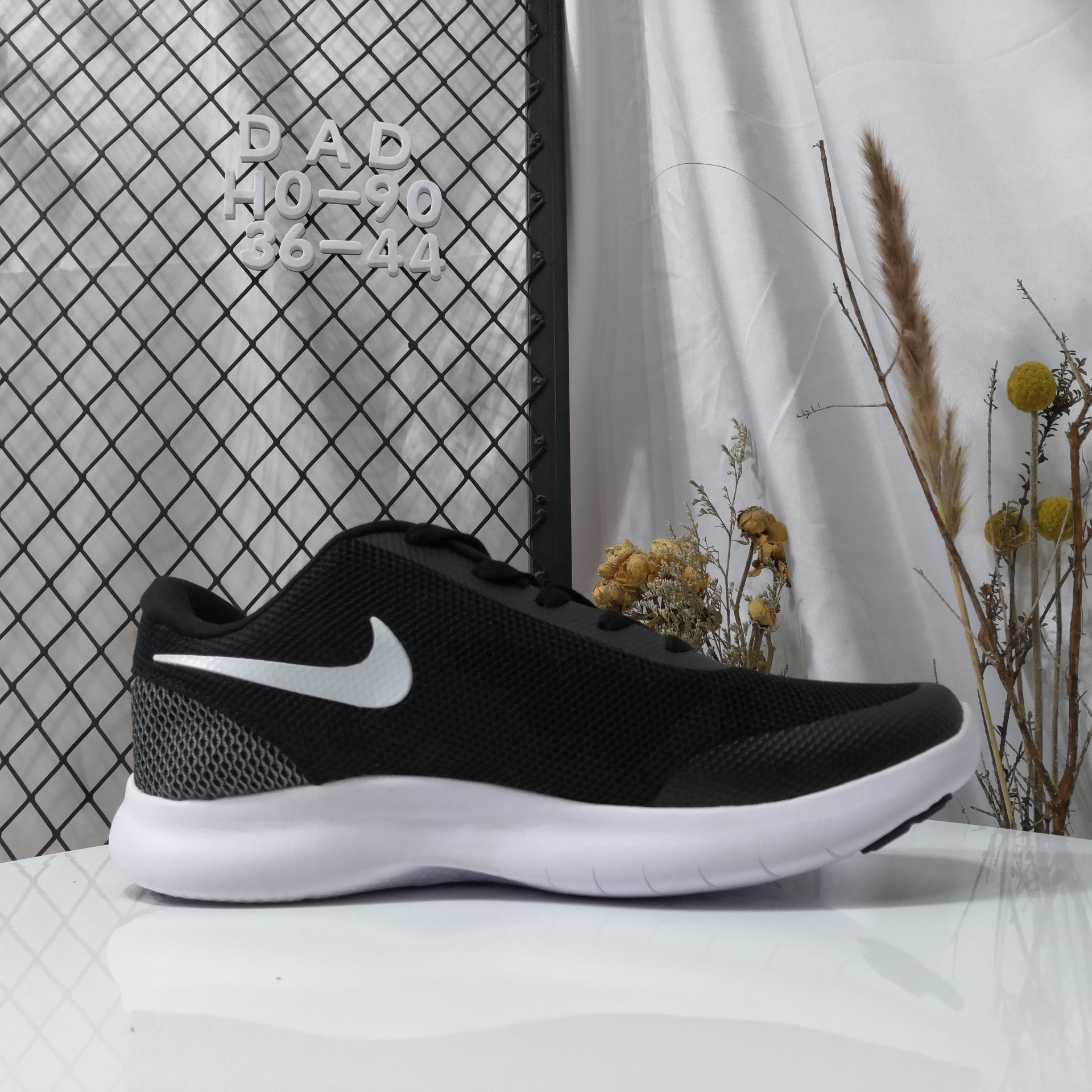 100 支持放店 本地取<br />真标半码 NIKE耐克2019年新款男子FLEX EXPERIENCE RN 7 赤足休闲运动鞋缓震低帮耐磨户外跑步鞋 PCSIZE:36 36.5 37.5 38 38.5 39 40 40.5 41 42 42.5 43 44