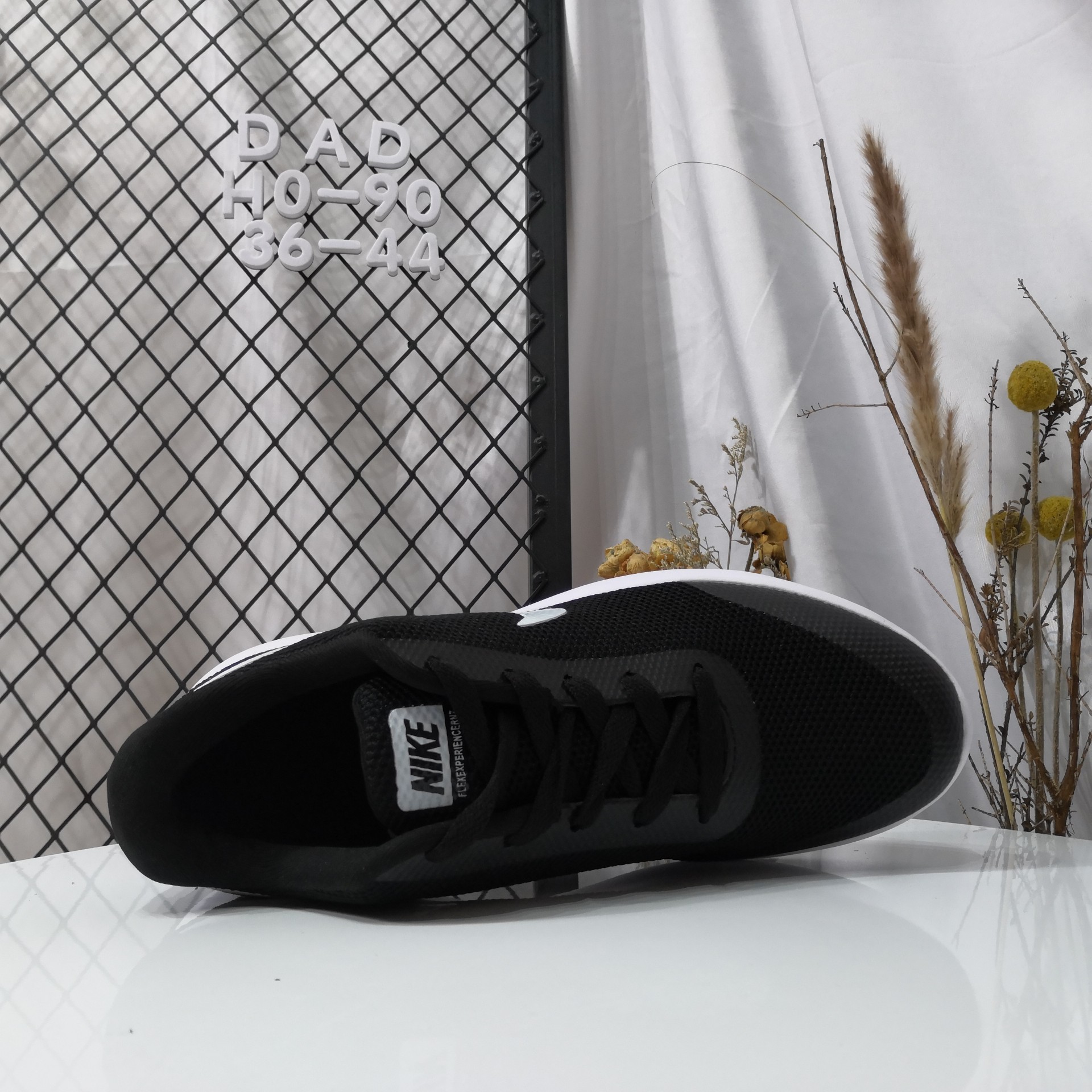 100 支持放店 本地取<br />真标半码 NIKE耐克2019年新款男子FLEX EXPERIENCE RN 7 赤足休闲运动鞋缓震低帮耐磨户外跑步鞋 PCSIZE:36 36.5 37.5 38 38.5 39 40 40.5 41 42 42.5 43 44