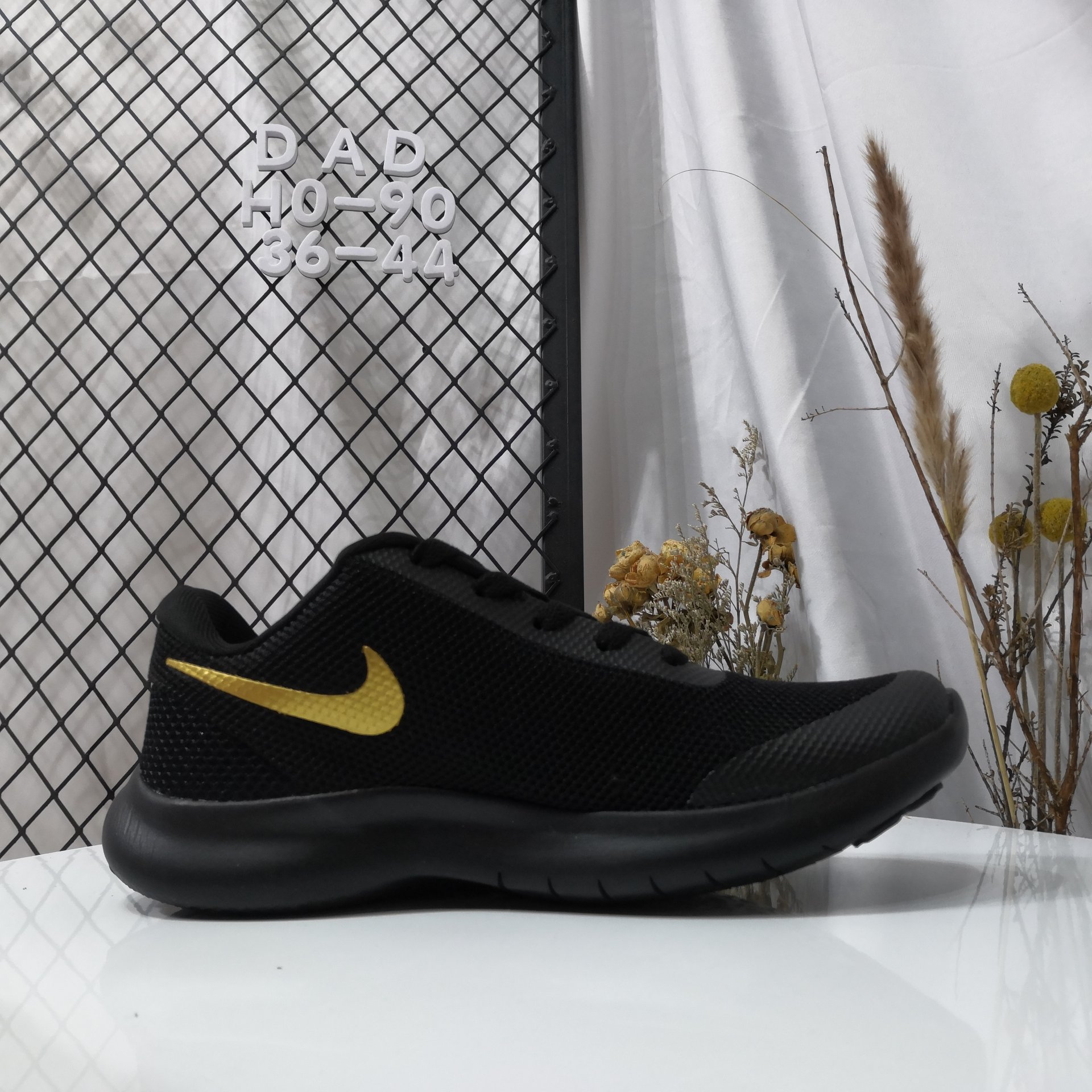 100 支持放店 本地取<br />真标半码 NIKE耐克2019年新款男子FLEX EXPERIENCE RN 7 赤足休闲运动鞋缓震低帮耐磨户外跑步鞋 PCSIZE:36 36.5 37.5 38 38.5 39 40 40.5 41 42 42.5 43 44