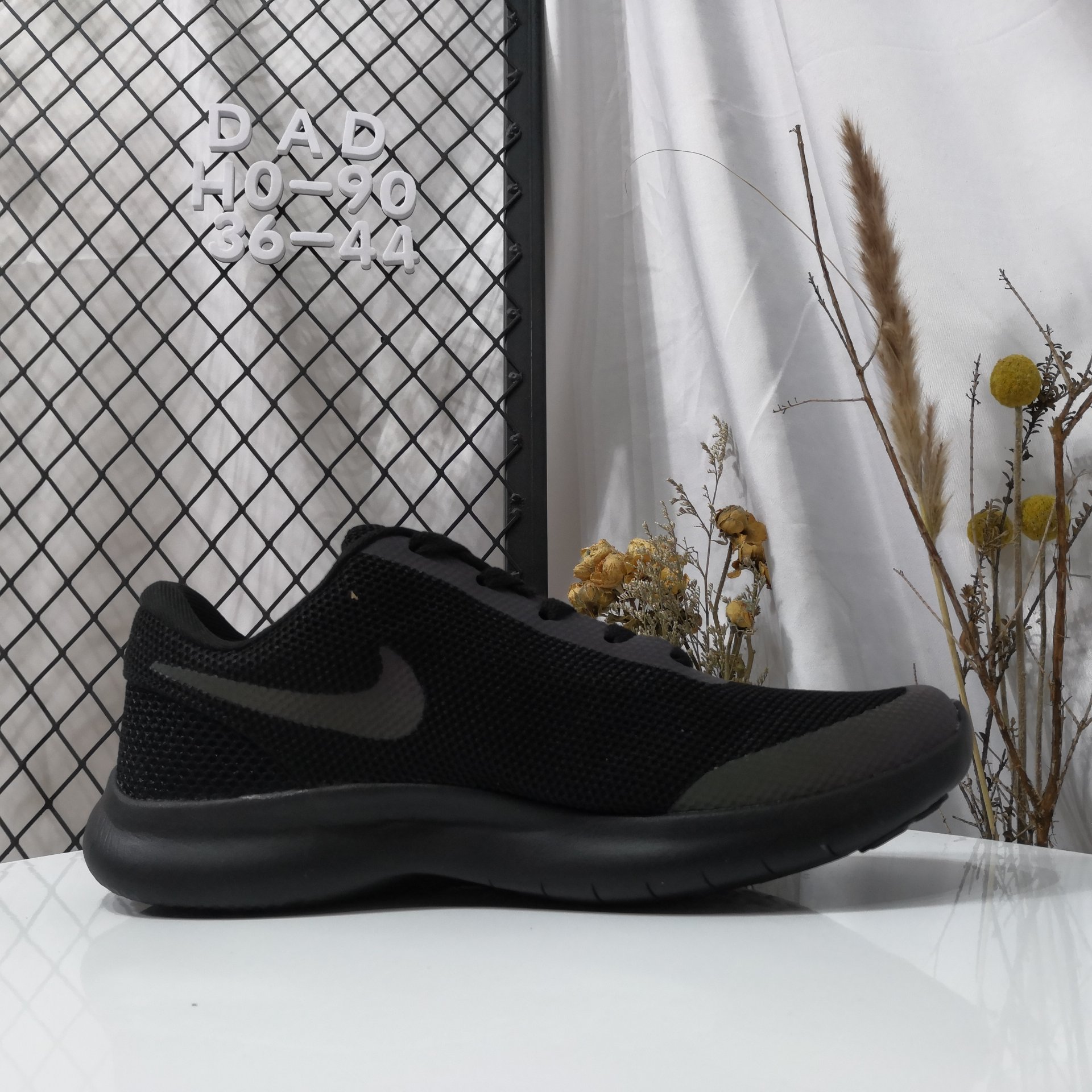 100 支持放店 本地取<br />真标半码 NIKE耐克2019年新款男子FLEX EXPERIENCE RN 7 赤足休闲运动鞋缓震低帮耐磨户外跑步鞋 PCSIZE:36 36.5 37.5 38 38.5 39 40 40.5 41 42 42.5 43 44  变色龙