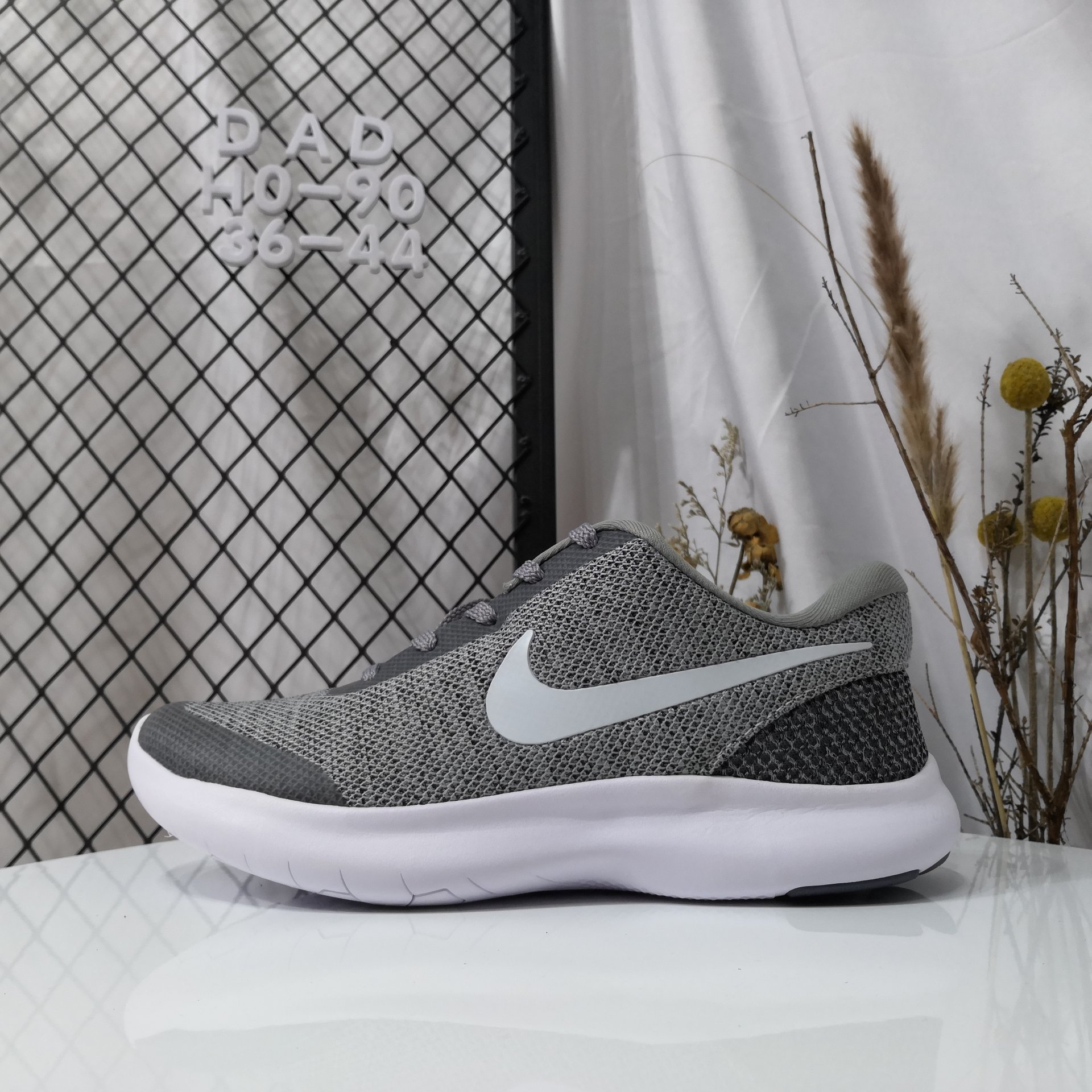 <br />100 支持放店 本地取<br />真标半码 NIKE耐克2019年新款男子FLEX EXPERIENCE RN 7 赤足休闲运动鞋缓震低帮耐磨户外跑步鞋 PCSIZE:36 36.5 37.5 38 38.5 39 40 40.5 41 42 42.5 43 44