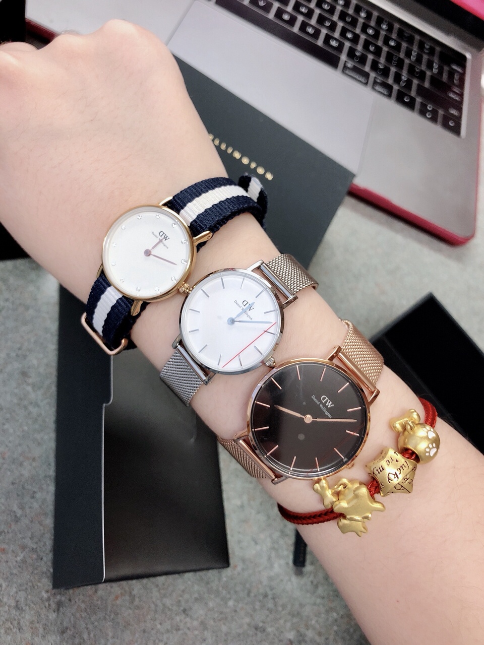 G5  / danielWllington时尚手表男女钢带款 贵族绅士，器宇不凡 丹尼尔惠灵顿腕表丹尼尔惠灵顿 Daniel Wellington   DW手表,全新升级包装，金银两款，配色齐发。经典时尚