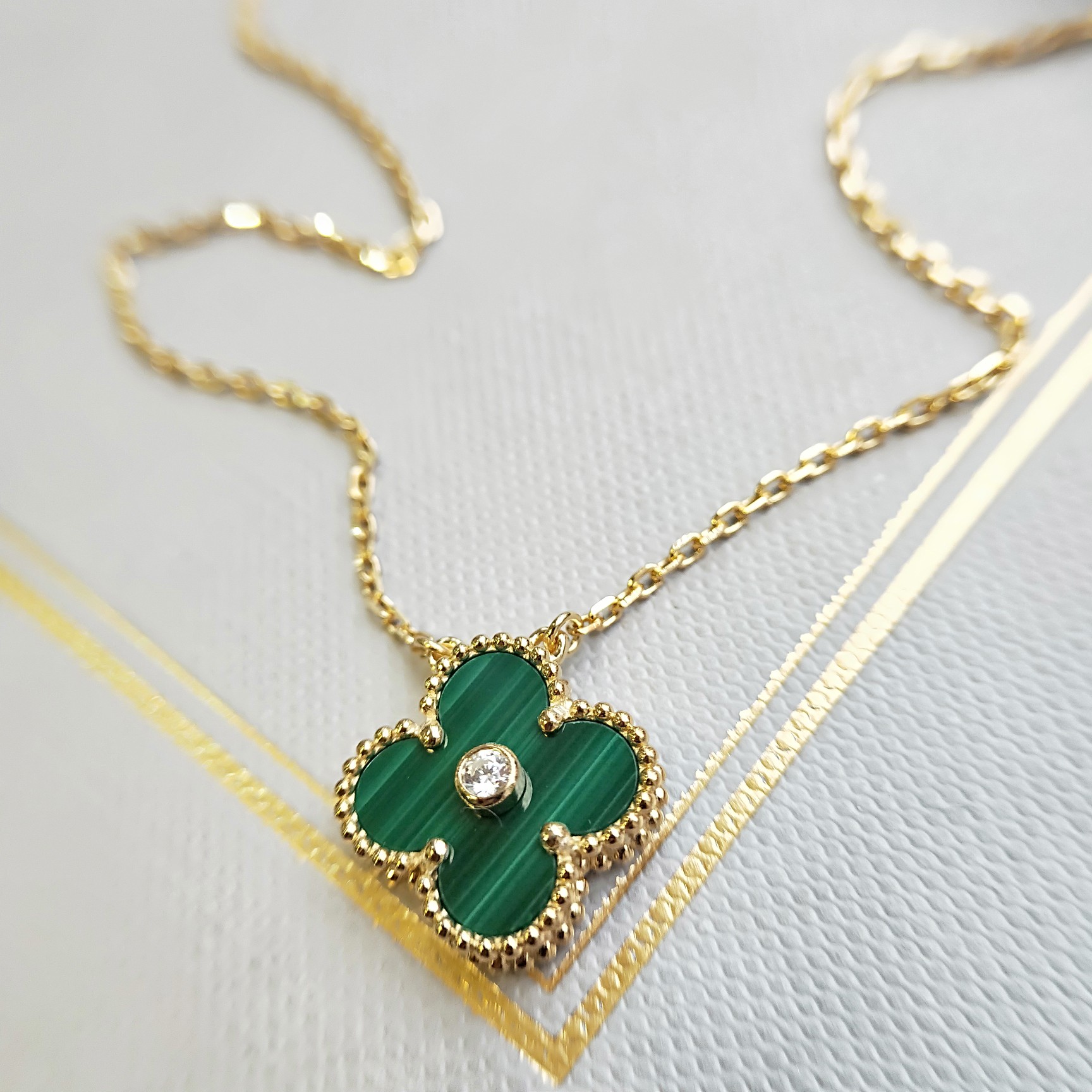 Van Cleef & Arpels VCA四叶草