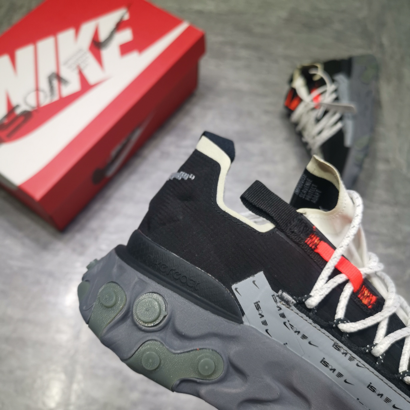 240终端供货  渠道供货NiKe React LW WR Mid Low ISPA 毒液 高桥盾机能跑鞋 AR8555-001