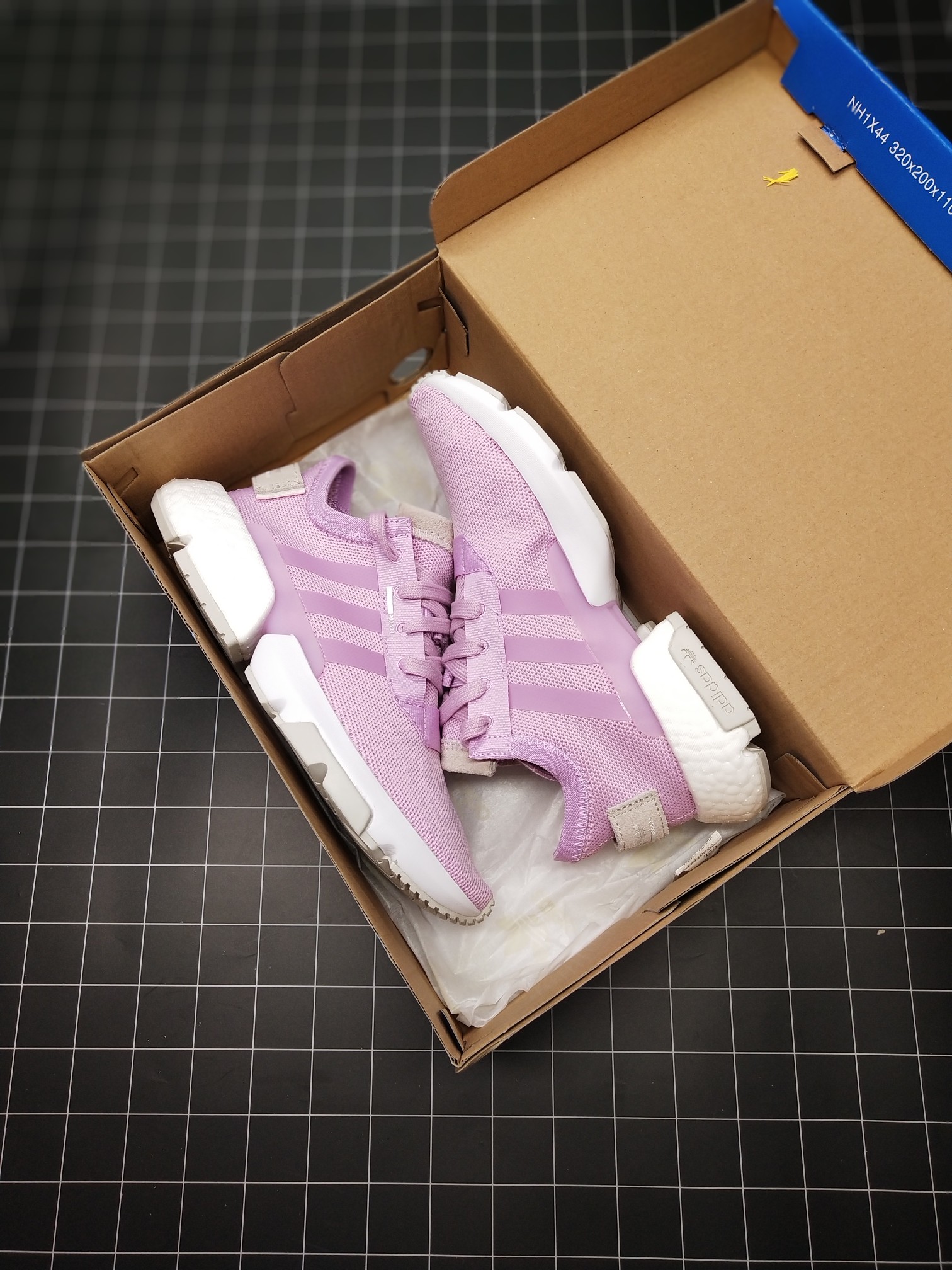 140公司级 真爆 货不多看手速阿迪达斯/Adidas Originals POD-S3.1 Boost 轻跑老爹鞋 巴斯夫鱼鳞爆  B37469