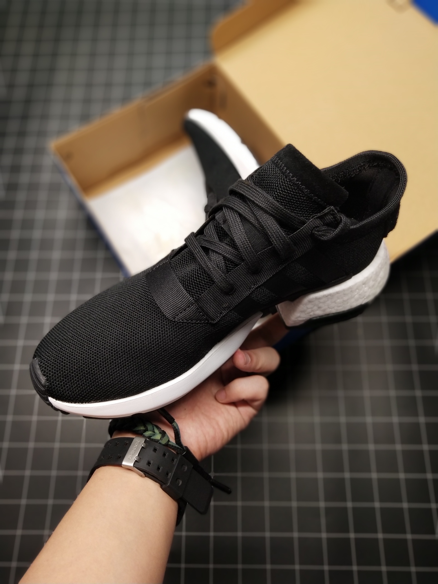 140公司级 真爆 货不多看手速阿迪达斯/Adidas Originals POD-S3.1 Boost 轻跑老爹鞋 巴斯夫鱼鳞爆  货号B37466