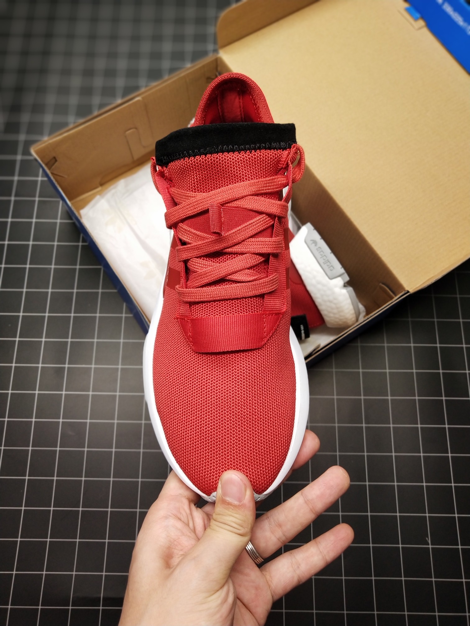 140公司级 真爆 货不多看手速阿迪达斯/Adidas Originals POD-S3.1 Boost 轻跑老爹鞋 巴斯夫鱼鳞爆  货号B37466