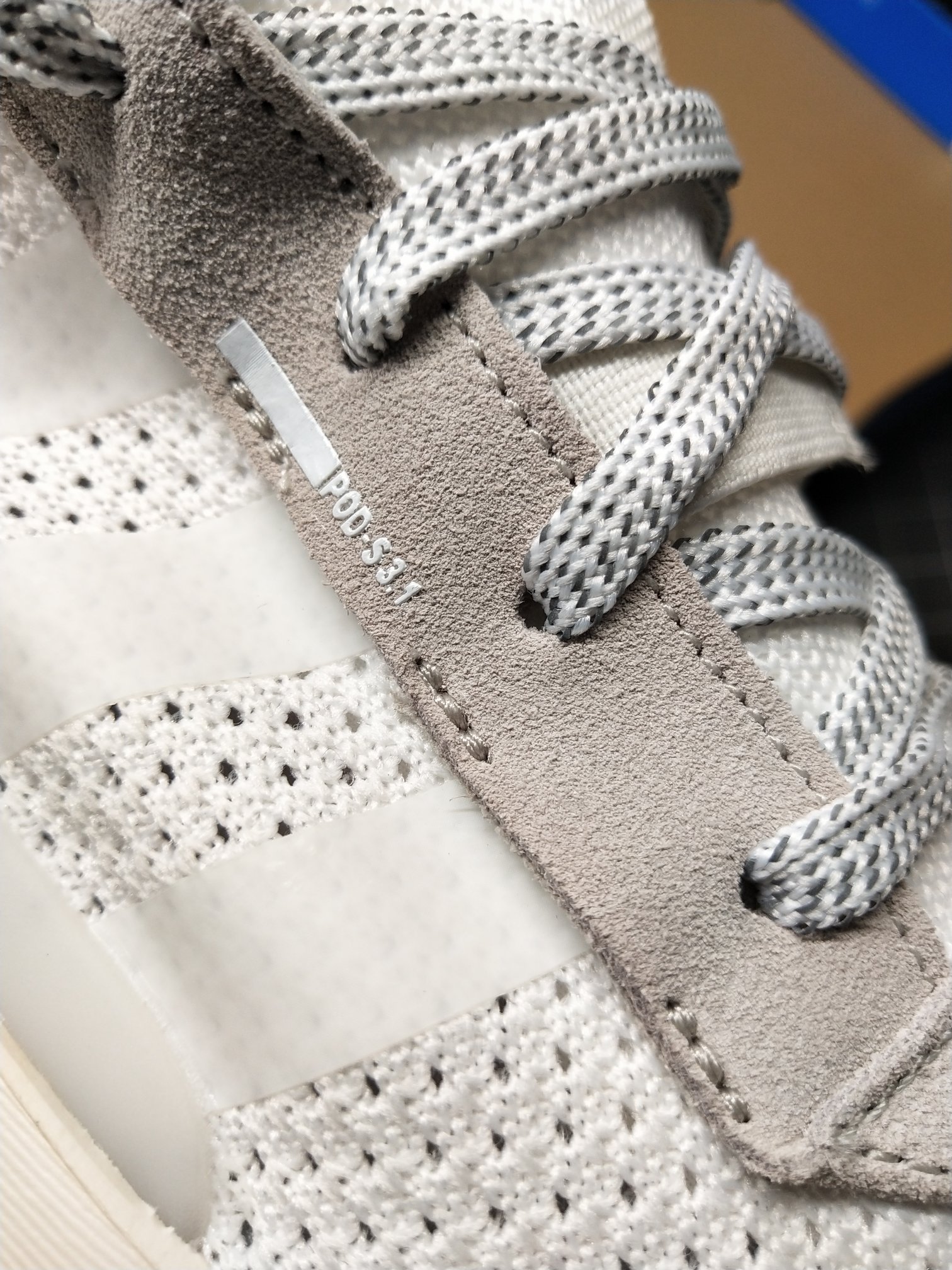 140公司级 真爆 货不多看手速阿迪达斯/Adidas Originals POD-S3.1 Boost 轻跑老爹鞋 巴斯夫鱼鳞爆  货号B28089