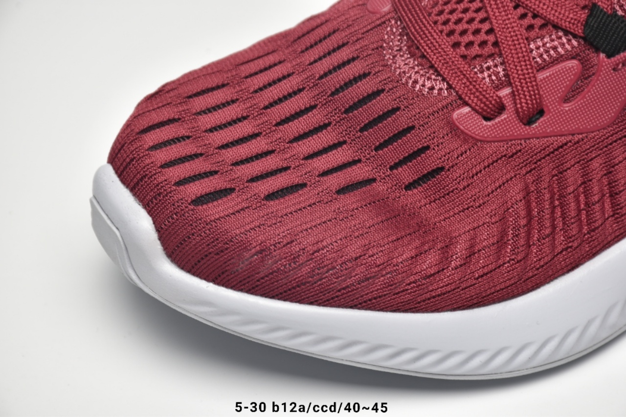 130   阿迪达斯Adidas Alphabounce boost m 阿尔法高密度减震跑鞋