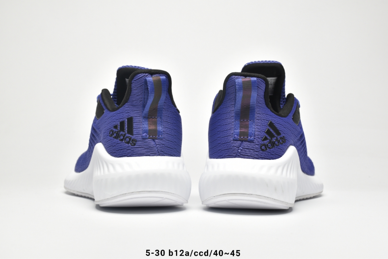 130   阿迪达斯Adidas Alphabounce boost m 阿尔法高密度减震跑鞋