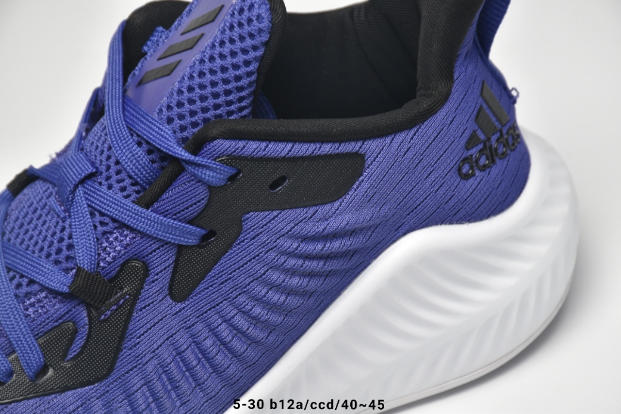 130   阿迪达斯Adidas Alphabounce boost m 阿尔法高密度减震跑鞋