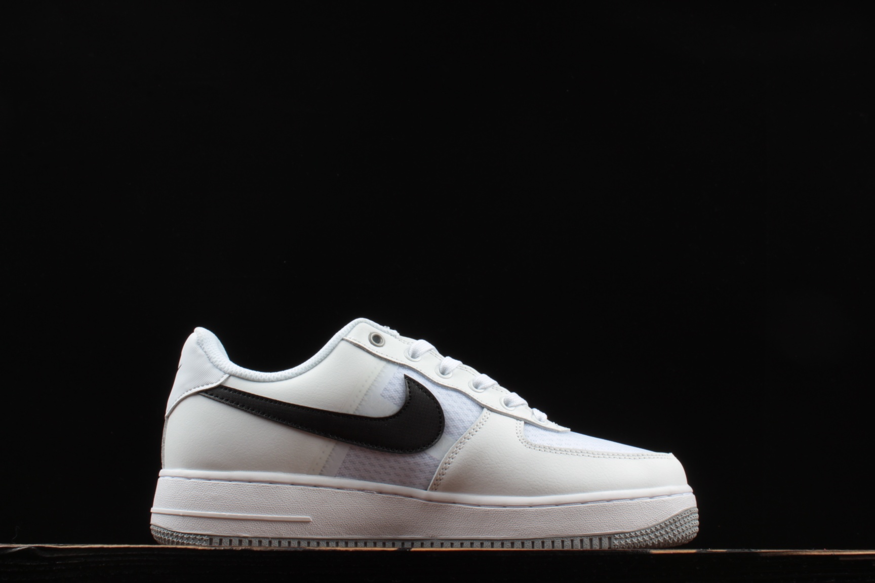 180  新款出货  公司级 Nike Air Force 1'07 LV8 1 空军一号低帮运动休闲板鞋 CI0060